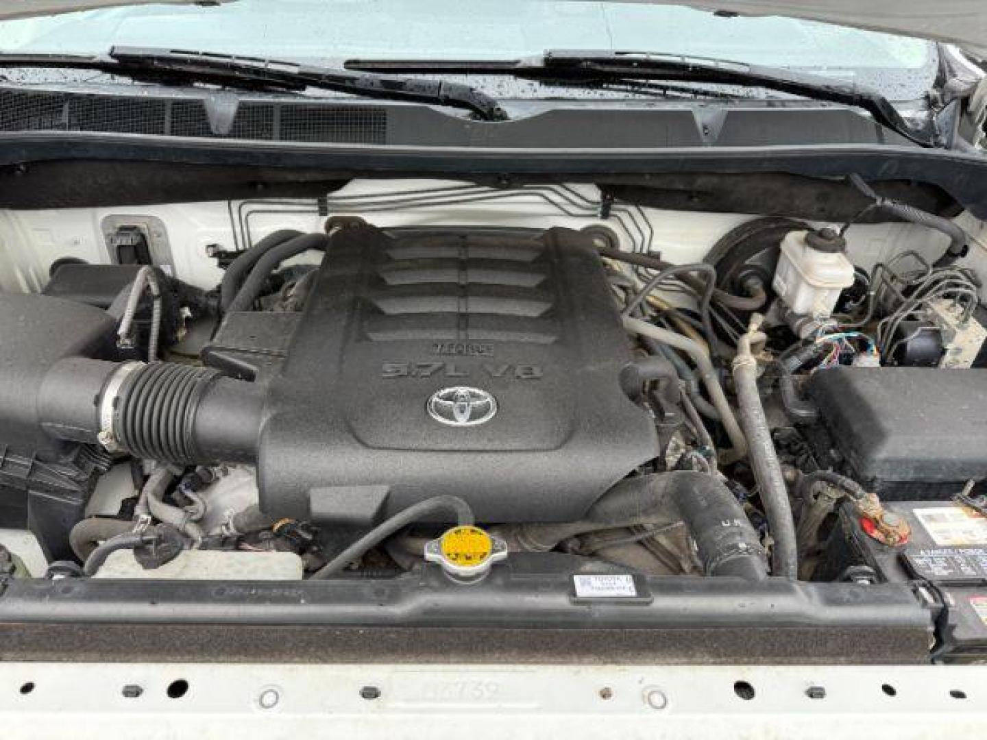 2016 Super White /Black Toyota Tundra Limited 5.7L V8 (5TFHY5F14GX) with an I-FORCE 5.7L V-8 DOHC engine, AUTOMATIC transmission, located at 1235 N Woodruff Ave., Idaho Falls, 83401, (208) 523-1053, 43.507172, -112.000488 - At Timberline Auto, finding a great deal on your next vehicle is always easy! Our experienced sales staff's goal is to help find you the right vehicle at the right price! Our knowledgeable finance department has options for almost any credit score. We offer extended service contract options to prote - Photo#23