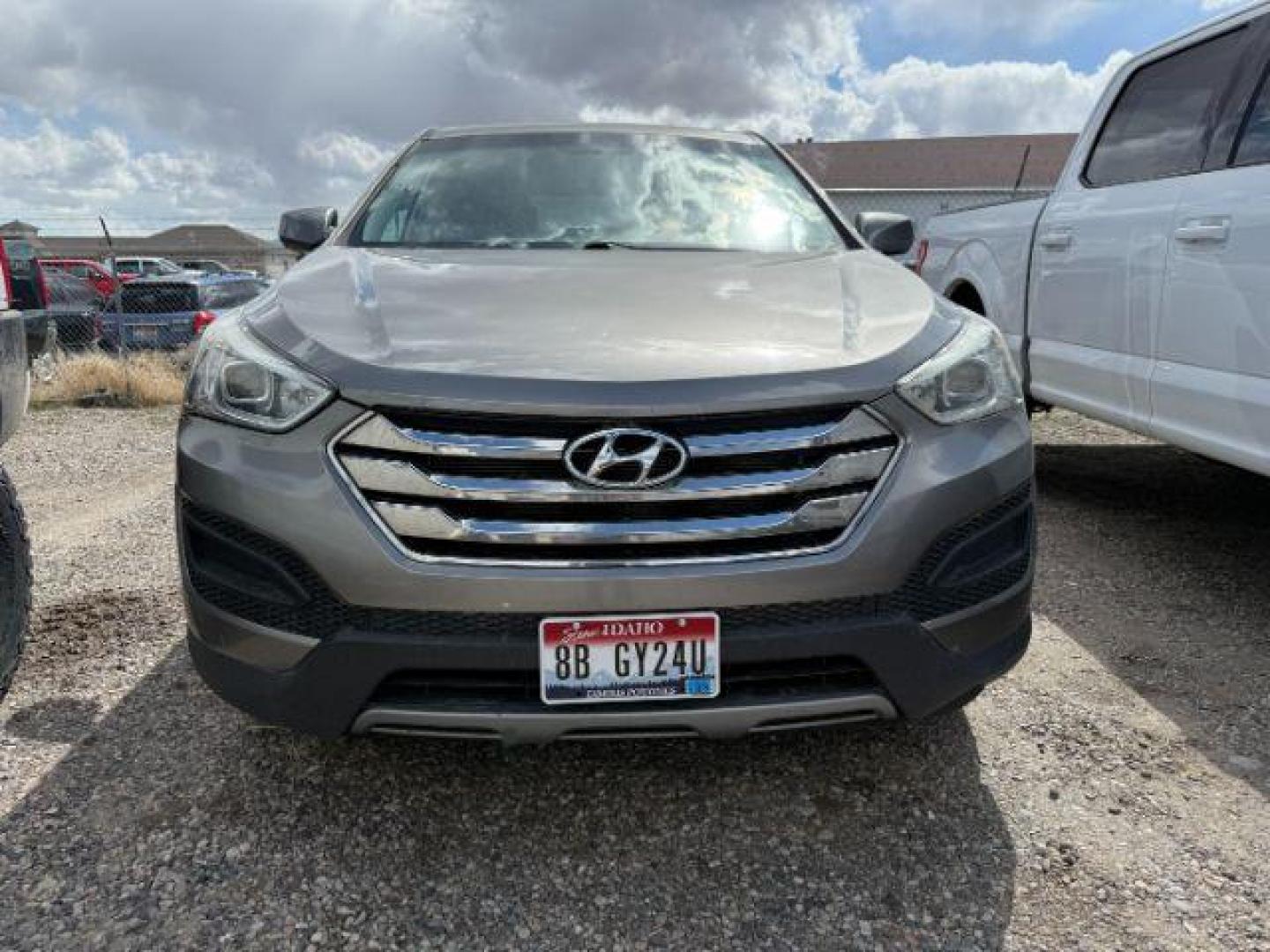 2013 Mineral Gray /Gray Hyundai Santa Fe Sport (5XYZTDLB3DG) with an Theta II 2.4L I-4 gasoline direct injection engine, AUTOMATIC transmission, located at 1235 N Woodruff Ave., Idaho Falls, 83401, (208) 523-1053, 43.507172, -112.000488 - At Timberline Auto, finding a great deal on your next vehicle is always easy! Our experienced sales staff's goal is to help find you the right vehicle at the right price! Our knowledgeable finance department has options for almost any credit score. We offer extended service contract options to prote - Photo#5