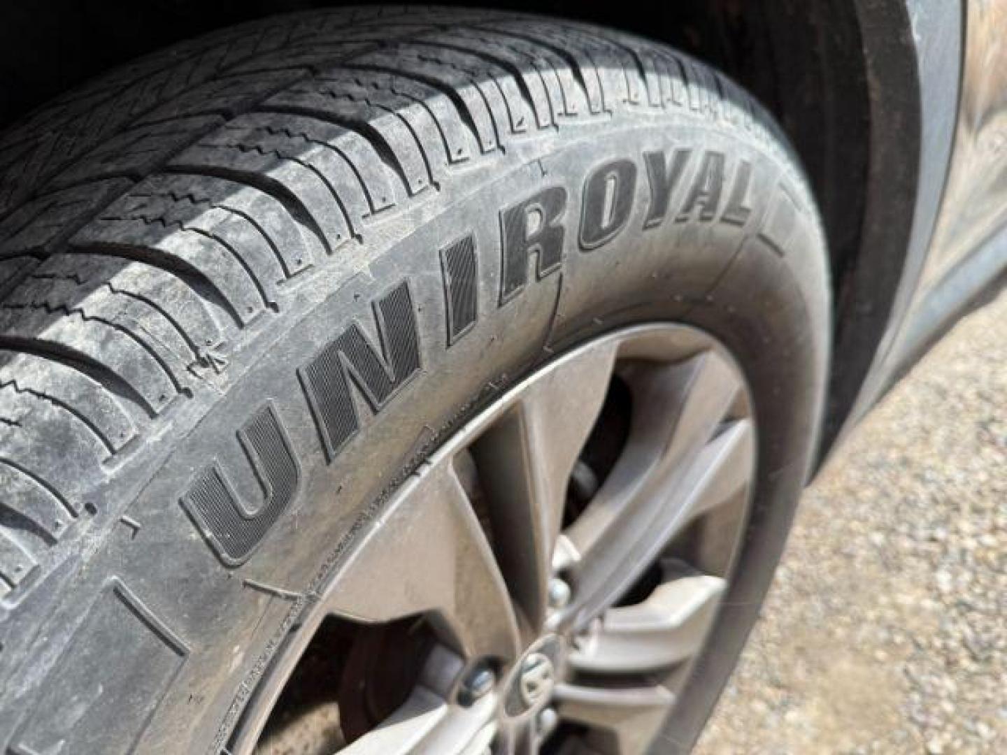 2013 Mineral Gray /Gray Hyundai Santa Fe Sport (5XYZTDLB3DG) with an Theta II 2.4L I-4 gasoline direct injection engine, AUTOMATIC transmission, located at 1235 N Woodruff Ave., Idaho Falls, 83401, (208) 523-1053, 43.507172, -112.000488 - At Timberline Auto, finding a great deal on your next vehicle is always easy! Our experienced sales staff's goal is to help find you the right vehicle at the right price! Our knowledgeable finance department has options for almost any credit score. We offer extended service contract options to prote - Photo#6