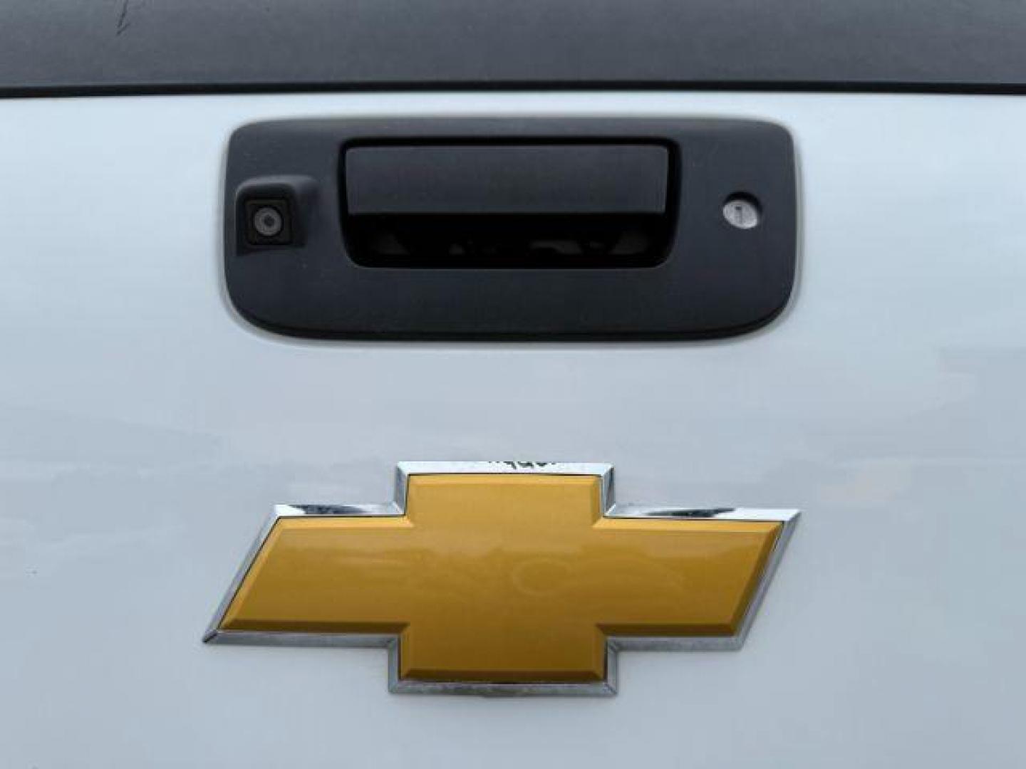 2014 Summit White /Ebony Chevrolet Silverado 2500HD LTZ (1GC1KYE8XEF) with an Duramax 6.6L V-8 diesel direct injection engine, AUTOMATIC transmission, located at 1235 N Woodruff Ave., Idaho Falls, 83401, (208) 523-1053, 43.507172, -112.000488 - At Timberline Auto, finding a great deal on your next vehicle is always easy! Our experienced sales staff's goal is to help find you the right vehicle at the right price! Our knowledgeable finance department has options for almost any credit score. We offer extended service contract options to prote - Photo#26