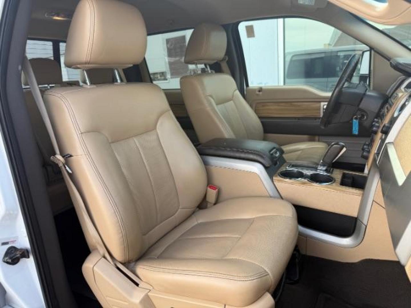 2011 Oxford White /Pale Adobe Ford F-150 LARIAT (1FTFW1ET0BF) with an EcoBoost 3.5L V-6 gasoline direct injection engine, AUTOMATIC transmission, located at 1235 N Woodruff Ave., Idaho Falls, 83401, (208) 523-1053, 43.507172, -112.000488 - Photo#16