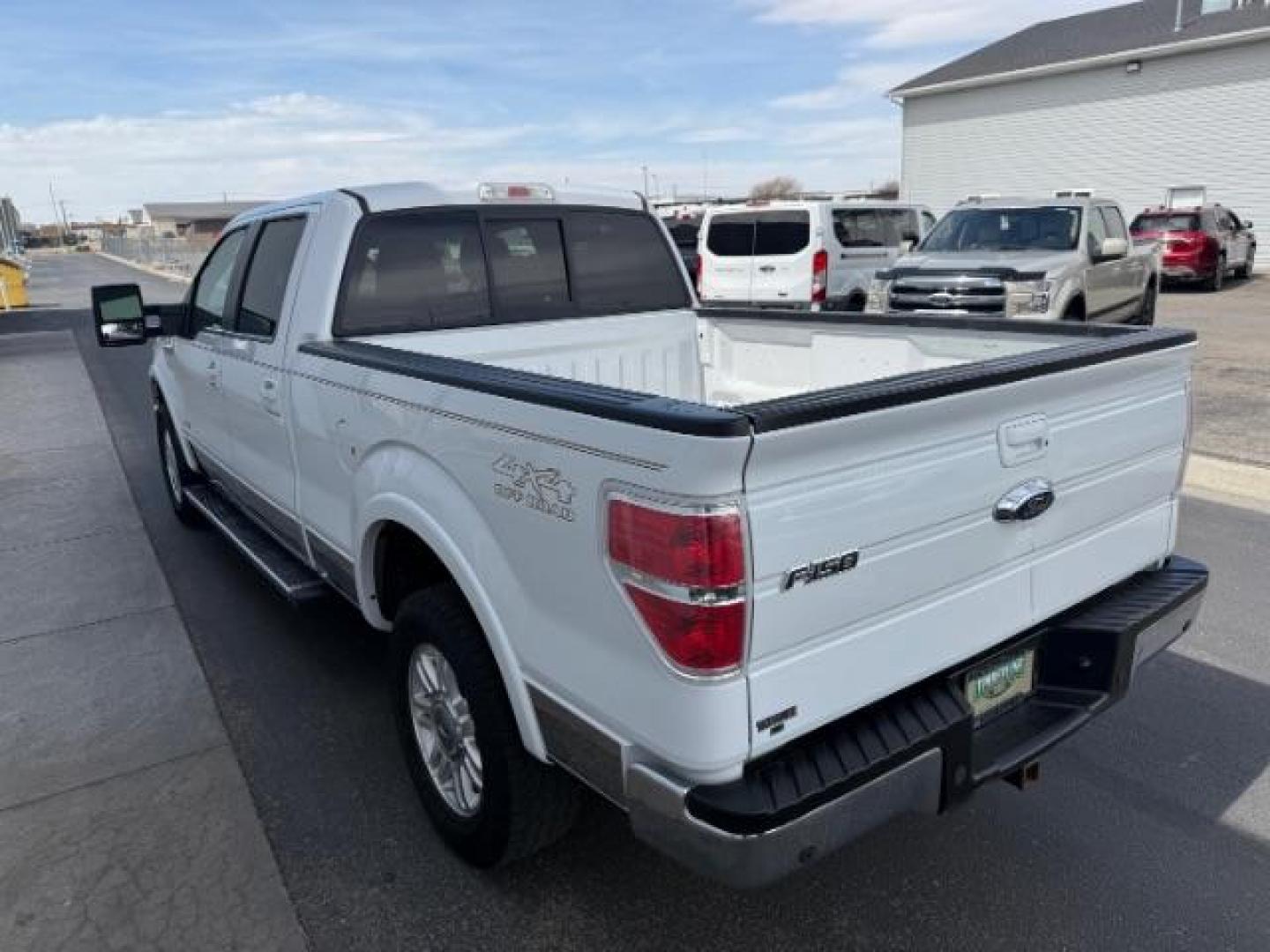 2011 Oxford White /Pale Adobe Ford F-150 LARIAT (1FTFW1ET0BF) with an EcoBoost 3.5L V-6 gasoline direct injection engine, AUTOMATIC transmission, located at 1235 N Woodruff Ave., Idaho Falls, 83401, (208) 523-1053, 43.507172, -112.000488 - Photo#6