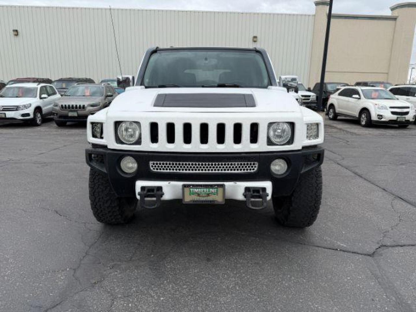 2006 WHITE /CLOTH HUMMER H3 SUV UNKNOWN (5GTDN136568) with an 3.5 engine, AUTOMATIC transmission, located at 1235 N Woodruff Ave., Idaho Falls, 83401, (208) 523-1053, 43.507172, -112.000488 - At Timberline Auto, finding a great deal on your next vehicle is always easy! Our experienced sales staff's goal is to help find you the right vehicle at the right price! Our knowledgeable finance department has options for almost any credit score. We offer extended service contract options to prote - Photo#7