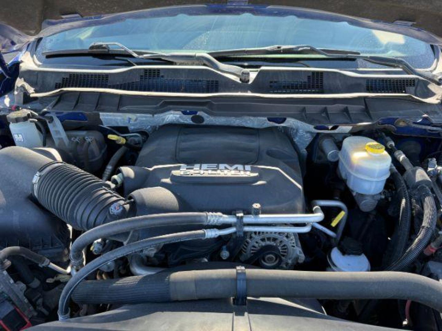 2017 Blue Streak Pearlcoat /Diesel Gray/Black Ram 2500 Tradesman Crew Cab 4x4 6'4 Box (3C6UR5CJ4HG) with an HEMI 6.4L V-8 VVT variable valve control engine, AUTOMATIC transmission, located at 1235 N Woodruff Ave., Idaho Falls, 83401, (208) 523-1053, 43.507172, -112.000488 - At Timberline Auto, finding a great deal on your next vehicle is always easy! Our experienced sales staff's goal is to help find you the right vehicle at the right price! Our knowledgeable finance department has options for almost any credit score. We offer extended service contract options to prote - Photo#20