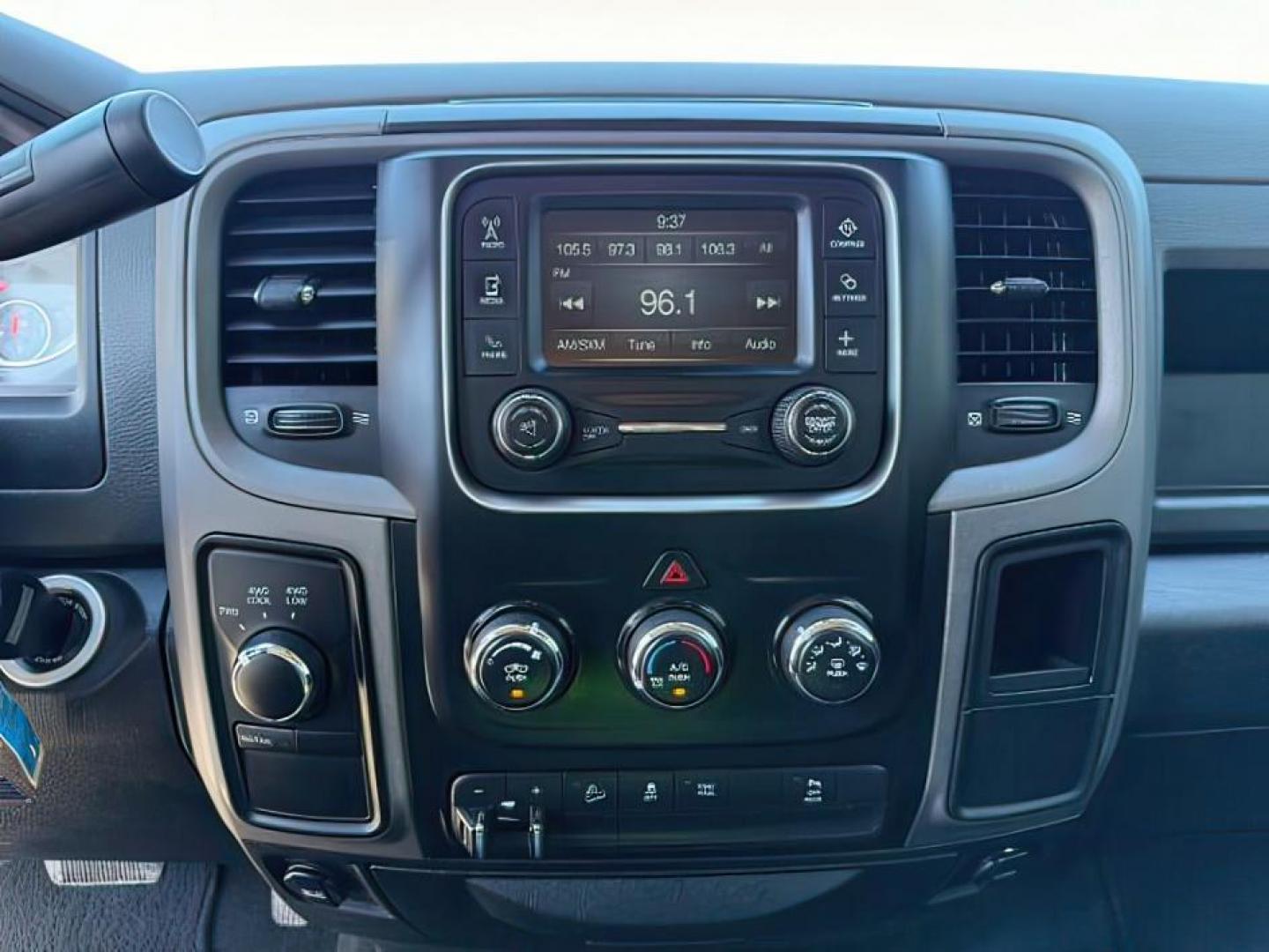 2017 Blue Streak Pearlcoat /Diesel Gray/Black Ram 2500 (3C6UR5CJ4HG) with an HEMI 64L V-8 VVT variable valve control engine, Automatic transmission, located at 1175 N Woodruff Ave, Idaho Falls, ID, 83401, 43.506901, -111.999657 - At Timberline Auto, finding a great deal on your next vehicle is always easy! Our experienced sales staff's goal is to help find you the right vehicle at the right price! Our knowledgeable finance department has options for almost any credit score. We offer extended service contract options to prote - Photo#14