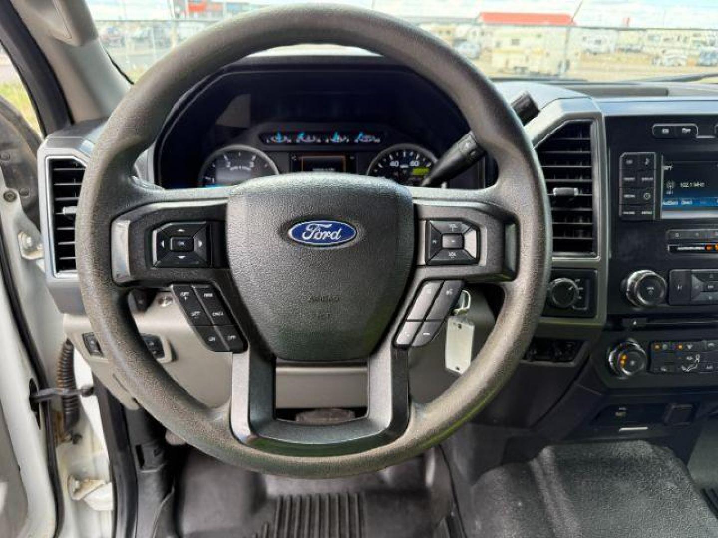 2018 Oxford White /Medium Earth Gray Ford F-350 XLT (1FT8W3BT0JE) with an Powerstroke 6.7L V-8 diesel direct injection engine, AUTOMATIC transmission, located at 1235 N Woodruff Ave., Idaho Falls, 83401, (208) 523-1053, 43.507172, -112.000488 - Photo#13