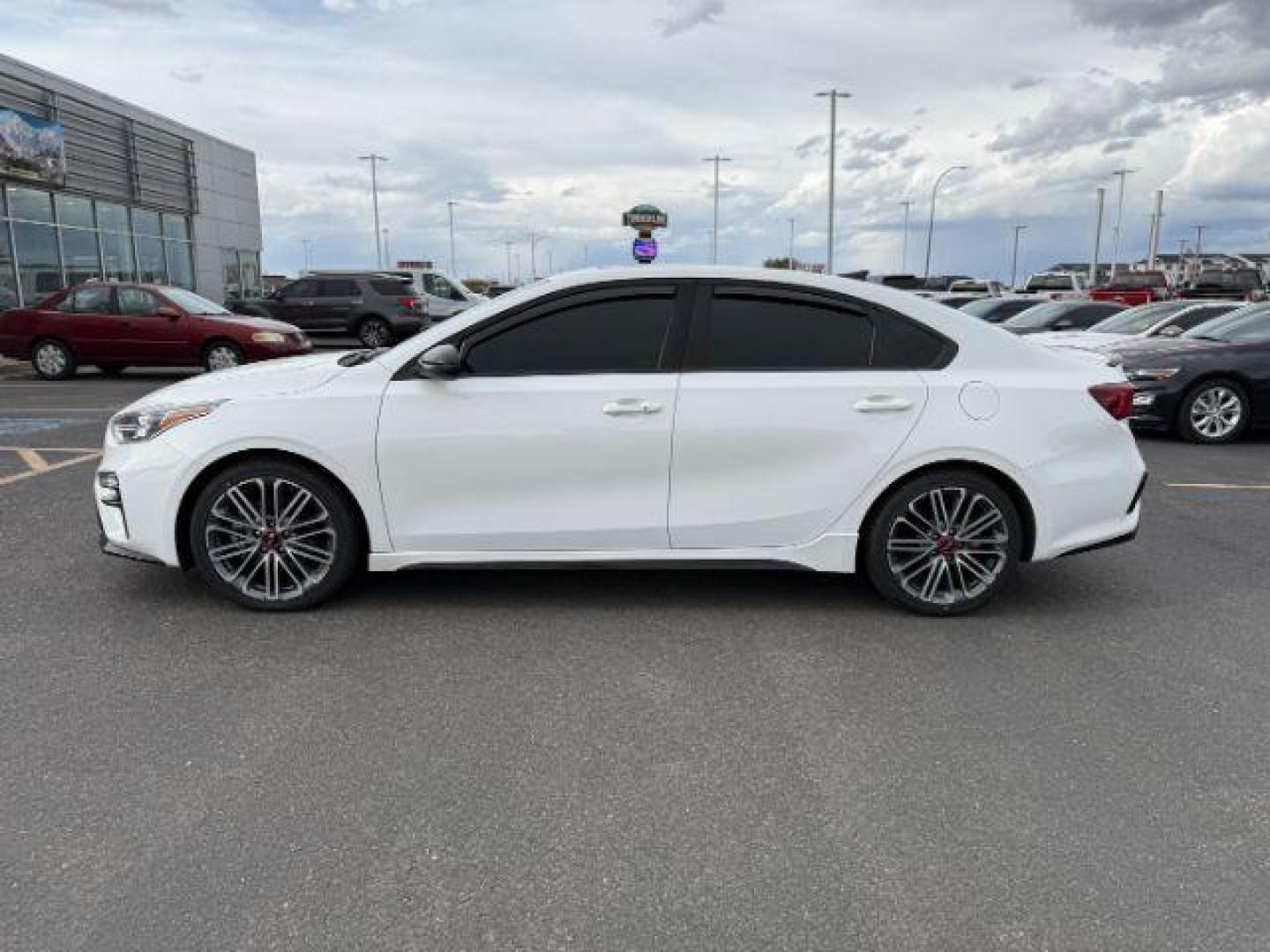 2021 Snow White Pearl /Black Kia Forte GT (3KPF44AC2ME) with an 1.6L I-4 gasoline direct injection engine, AUTOMATIC transmission, located at 1235 N Woodruff Ave., Idaho Falls, 83401, (208) 523-1053, 43.507172, -112.000488 - At Timberline Auto, finding a great deal on your next vehicle is always easy! Our experienced sales staff's goal is to help find you the right vehicle at the right price! Our knowledgeable finance department has options for almost any credit score. We offer extended service contract options to prote - Photo#1