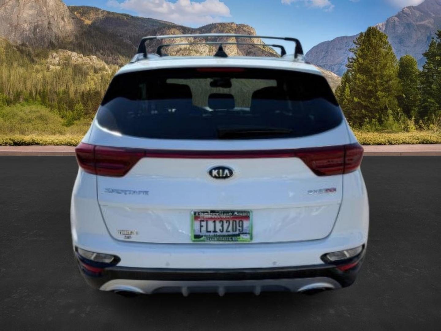 2022 Snow White Pearl /Black KIA Sportage (KNDPRCA64N7) with an 2L I-4 gasoline direct injection engine, Automatic transmission, located at 1175 N Woodruff Ave, Idaho Falls, ID, 83401, 43.506901, -111.999657 - At Timberline Auto, finding a great deal on your next vehicle is always easy! Our experienced sales staff's goal is to help find you the right vehicle at the right price! Our knowledgeable finance department has options for almost any credit score. We offer extended service contract options to prote - Photo#3