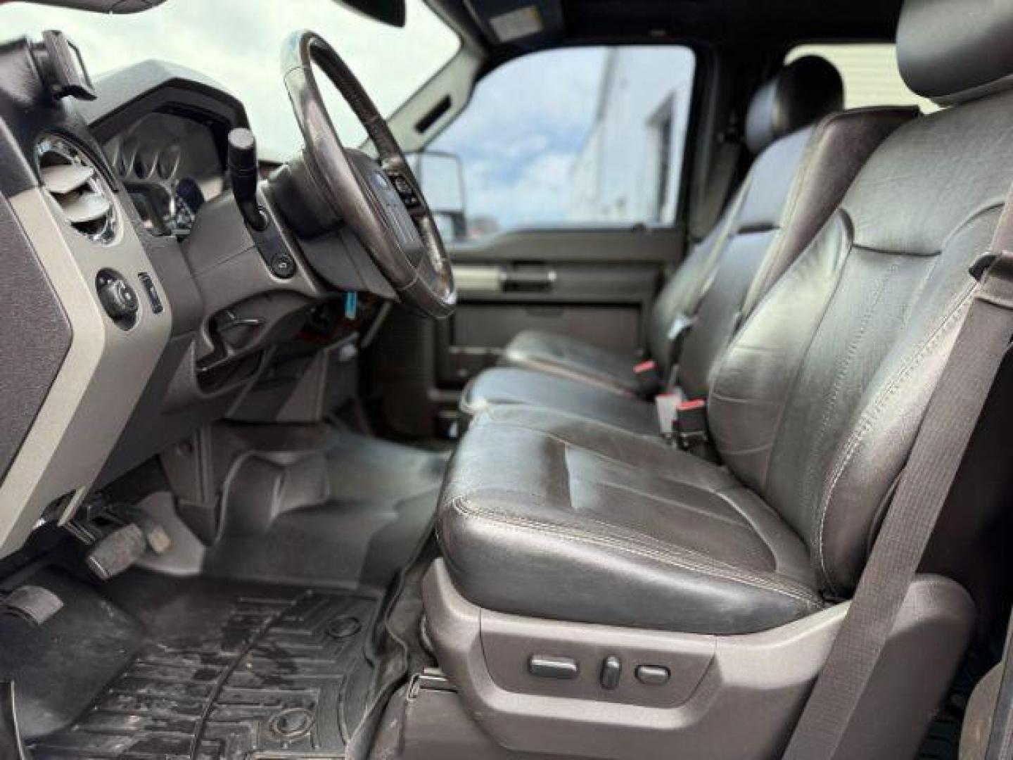 2012 Black /Black Ford F-250 LARIAT (1FT7W2BT2CE) with an Powerstroke 6.7L V-8 diesel direct injection engine, AUTOMATIC transmission, located at 1235 N Woodruff Ave., Idaho Falls, 83401, (208) 523-1053, 43.507172, -112.000488 - Photo#11