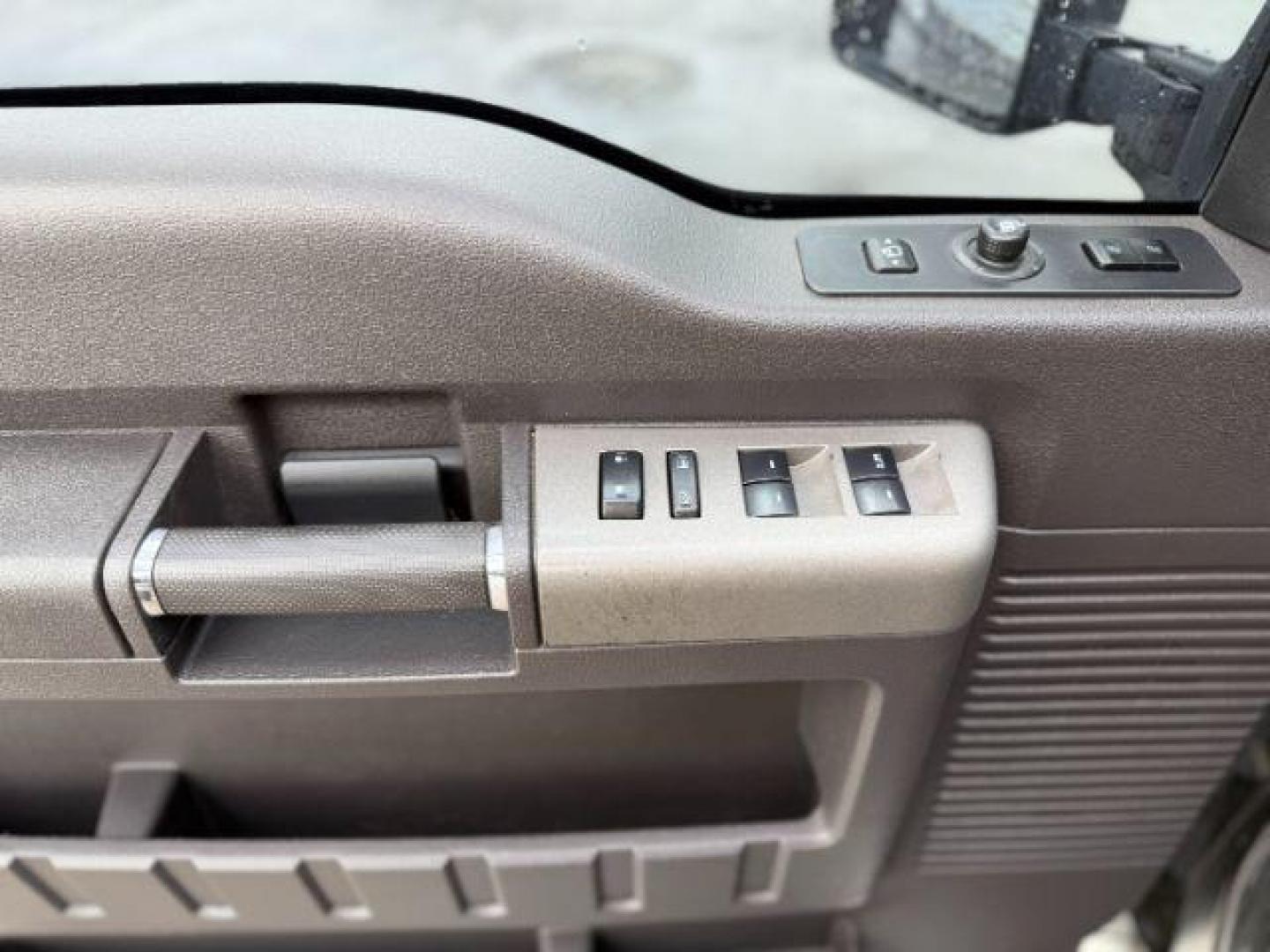 2012 Black /Black Ford F-250 LARIAT (1FT7W2BT2CE) with an Powerstroke 6.7L V-8 diesel direct injection engine, AUTOMATIC transmission, located at 1235 N Woodruff Ave., Idaho Falls, 83401, (208) 523-1053, 43.507172, -112.000488 - Photo#17