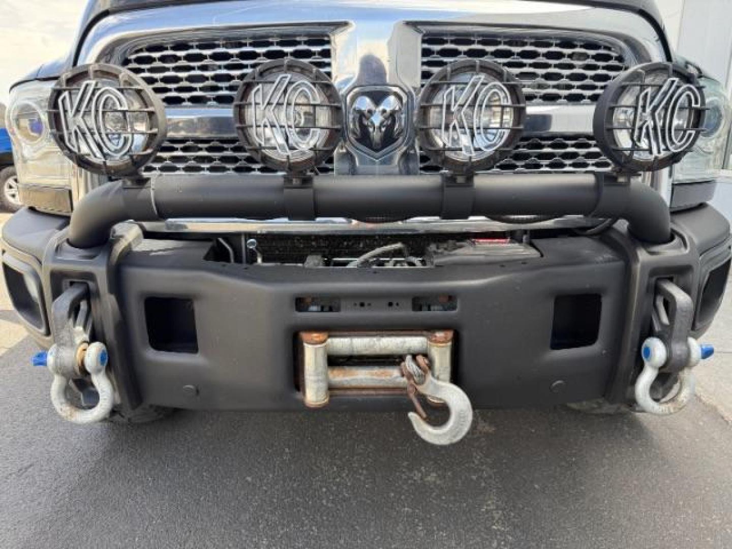 2013 Black Clearcoat /Black Ram 2500 Laramie (3C6UR5NL8DG) with an Cummins 6.7L I-6 diesel direct injection engine, AUTOMATIC transmission, located at 1235 N Woodruff Ave., Idaho Falls, 83401, (208) 523-1053, 43.507172, -112.000488 - At Timberline Auto, finding a great deal on your next vehicle is always easy! Our experienced sales staff's goal is to help find you the right vehicle at the right price! Our knowledgeable finance department has options for almost any credit score. We offer extended service contract options to prote - Photo#10
