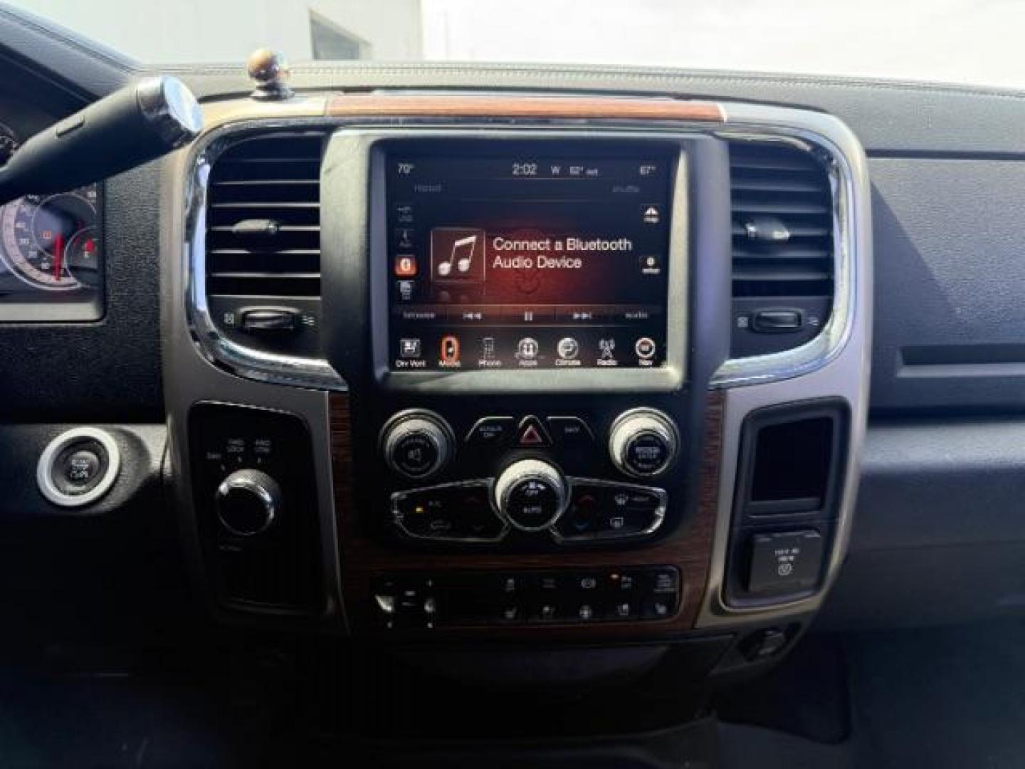 2013 Black Clearcoat /Black Ram 2500 Laramie (3C6UR5NL8DG) with an Cummins 6.7L I-6 diesel direct injection engine, AUTOMATIC transmission, located at 1235 N Woodruff Ave., Idaho Falls, 83401, (208) 523-1053, 43.507172, -112.000488 - At Timberline Auto, finding a great deal on your next vehicle is always easy! Our experienced sales staff's goal is to help find you the right vehicle at the right price! Our knowledgeable finance department has options for almost any credit score. We offer extended service contract options to prote - Photo#18