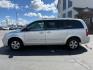 2008 Bright Silver Metallic /Dark Slate/Light Shale Cloth Interior Dodge Grand Caravan SE (2D8HN44H08R) with an 3.3L V6 OHV 12V engine, 4-Speed Automatic transmission, located at 1235 N Woodruff Ave., Idaho Falls, 83401, (208) 523-1053, 43.507172, -112.000488 - At Timberline Auto, finding a great deal on your next vehicle is always easy! Our experienced sales staff's goal is to help find you the right vehicle at the right price! Our knowledgeable finance department has options for almost any credit score. We offer extended service contract options to prote - Photo#14