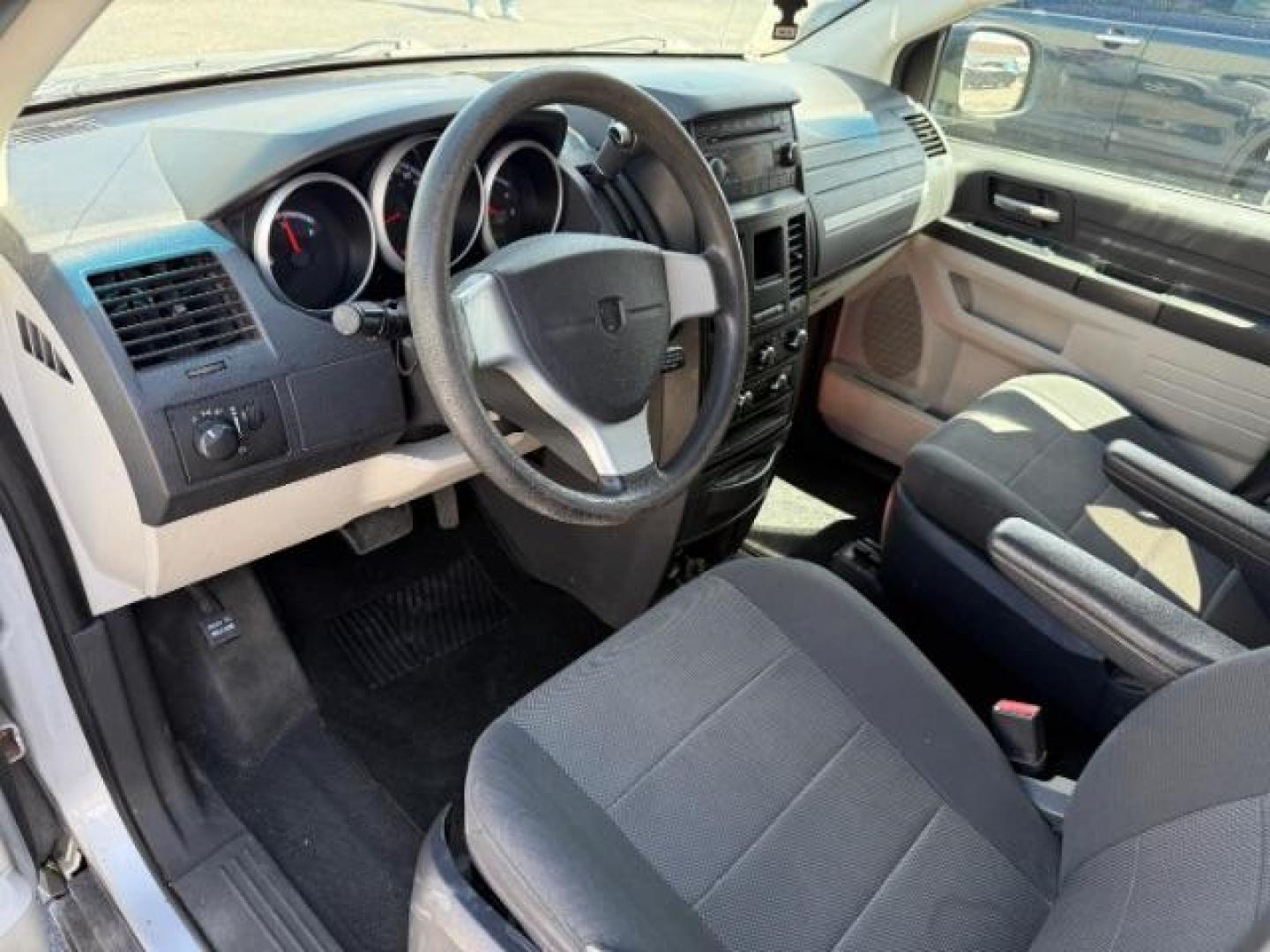 2008 Bright Silver Metallic /Dark Slate/Light Shale Cloth Interior Dodge Grand Caravan SE (2D8HN44H08R) with an 3.3L V6 OHV 12V engine, 4-Speed Automatic transmission, located at 1235 N Woodruff Ave., Idaho Falls, 83401, (208) 523-1053, 43.507172, -112.000488 - At Timberline Auto, finding a great deal on your next vehicle is always easy! Our experienced sales staff's goal is to help find you the right vehicle at the right price! Our knowledgeable finance department has options for almost any credit score. We offer extended service contract options to prote - Photo#22
