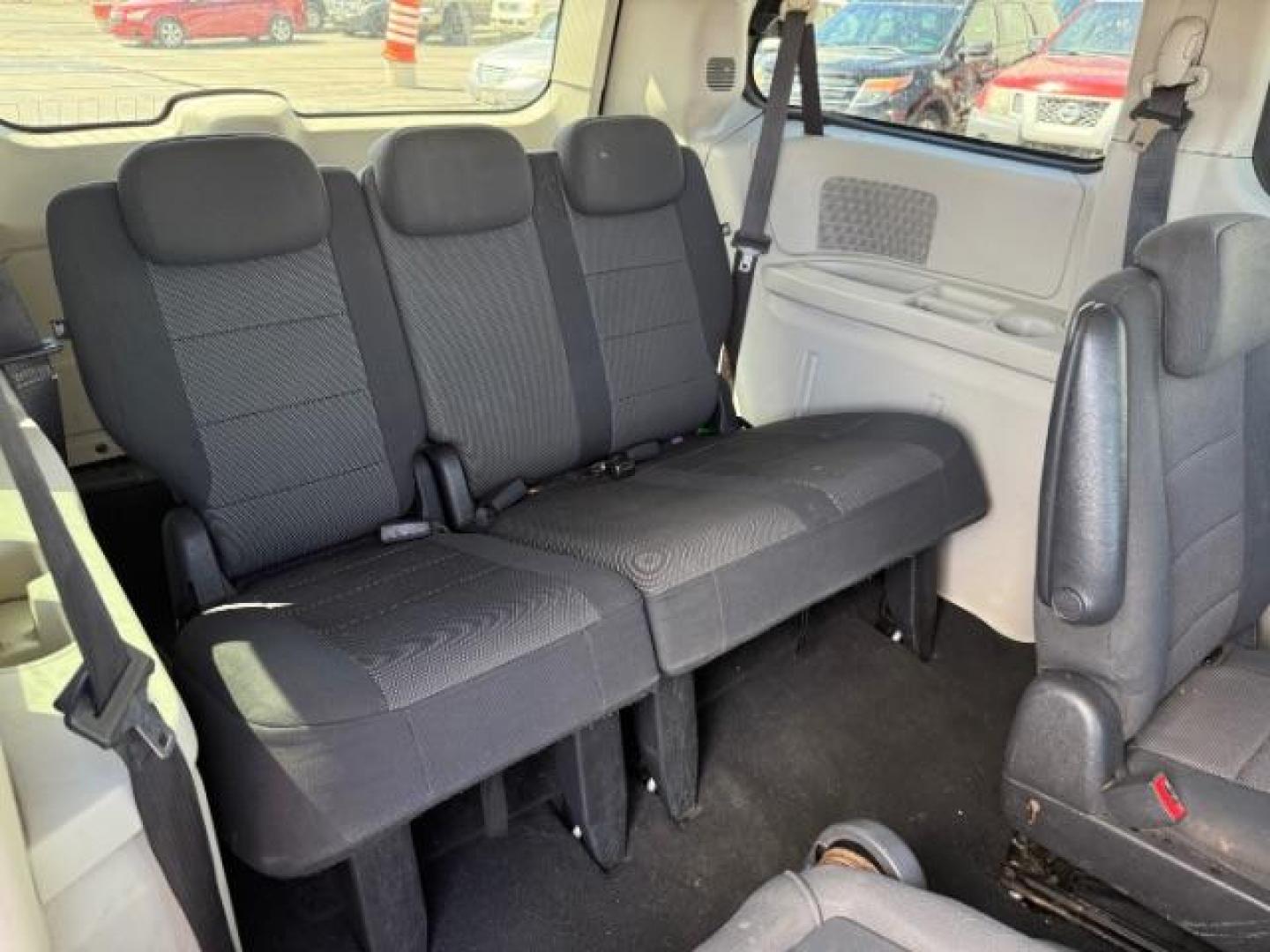 2008 Bright Silver Metallic /Dark Slate/Light Shale Cloth Interior Dodge Grand Caravan SE (2D8HN44H08R) with an 3.3L V6 OHV 12V engine, 4-Speed Automatic transmission, located at 1235 N Woodruff Ave., Idaho Falls, 83401, (208) 523-1053, 43.507172, -112.000488 - At Timberline Auto, finding a great deal on your next vehicle is always easy! Our experienced sales staff's goal is to help find you the right vehicle at the right price! Our knowledgeable finance department has options for almost any credit score. We offer extended service contract options to prote - Photo#25