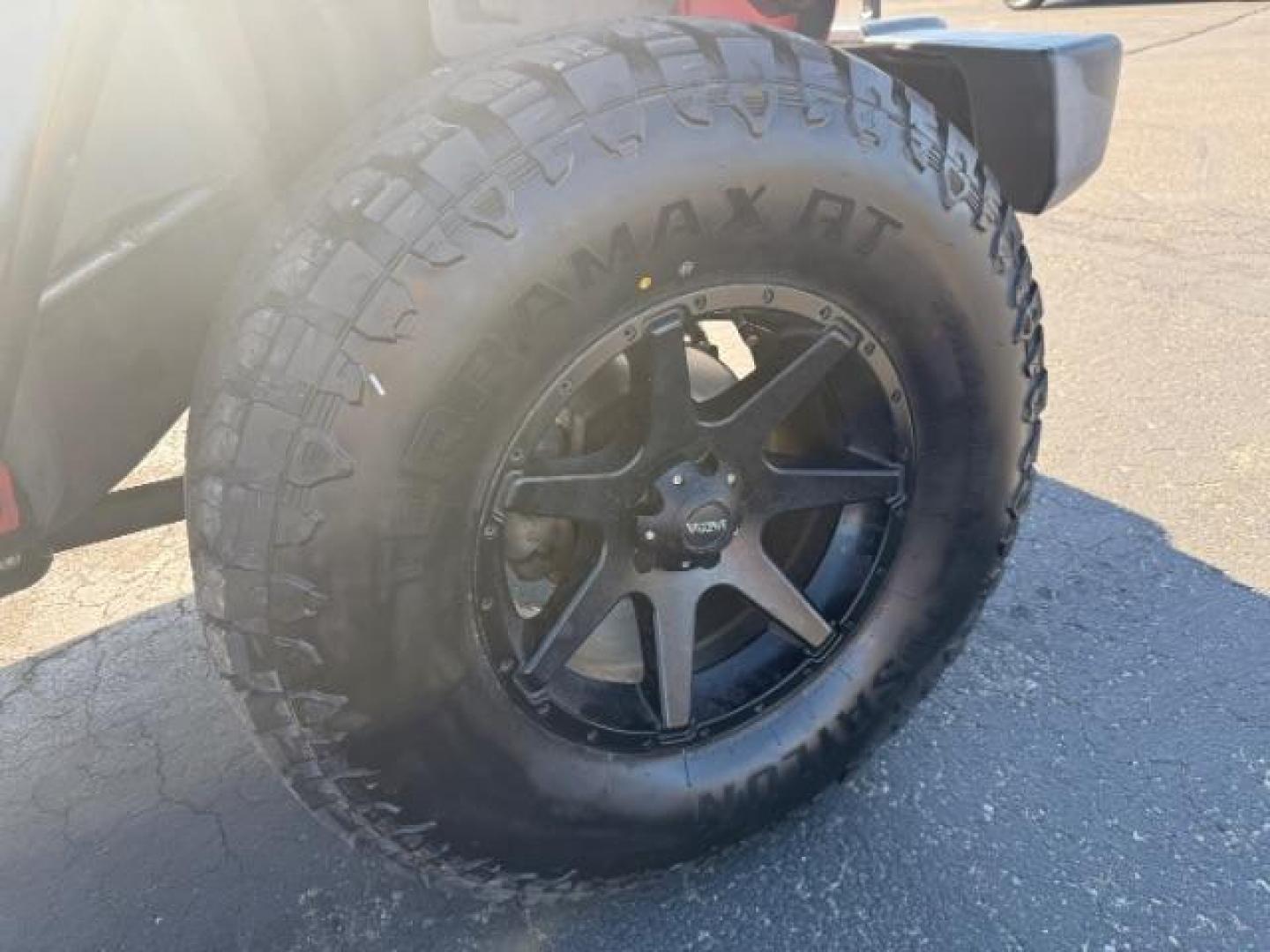 2013 ORANGE /Black Jeep Wrangler Unlimited (1C4BJWDG7DL) with an 36L V-6 DOHC engine, Automatic transmission, located at 1175 N Woodruff Ave, Idaho Falls, ID, 83401, 43.506901, -111.999657 - At Timberline Auto, finding a great deal on your next vehicle is always easy! Our experienced sales staff's goal is to help find you the right vehicle at the right price! Our knowledgeable finance department has options for almost any credit score. We offer extended service contract options to prote - Photo#27