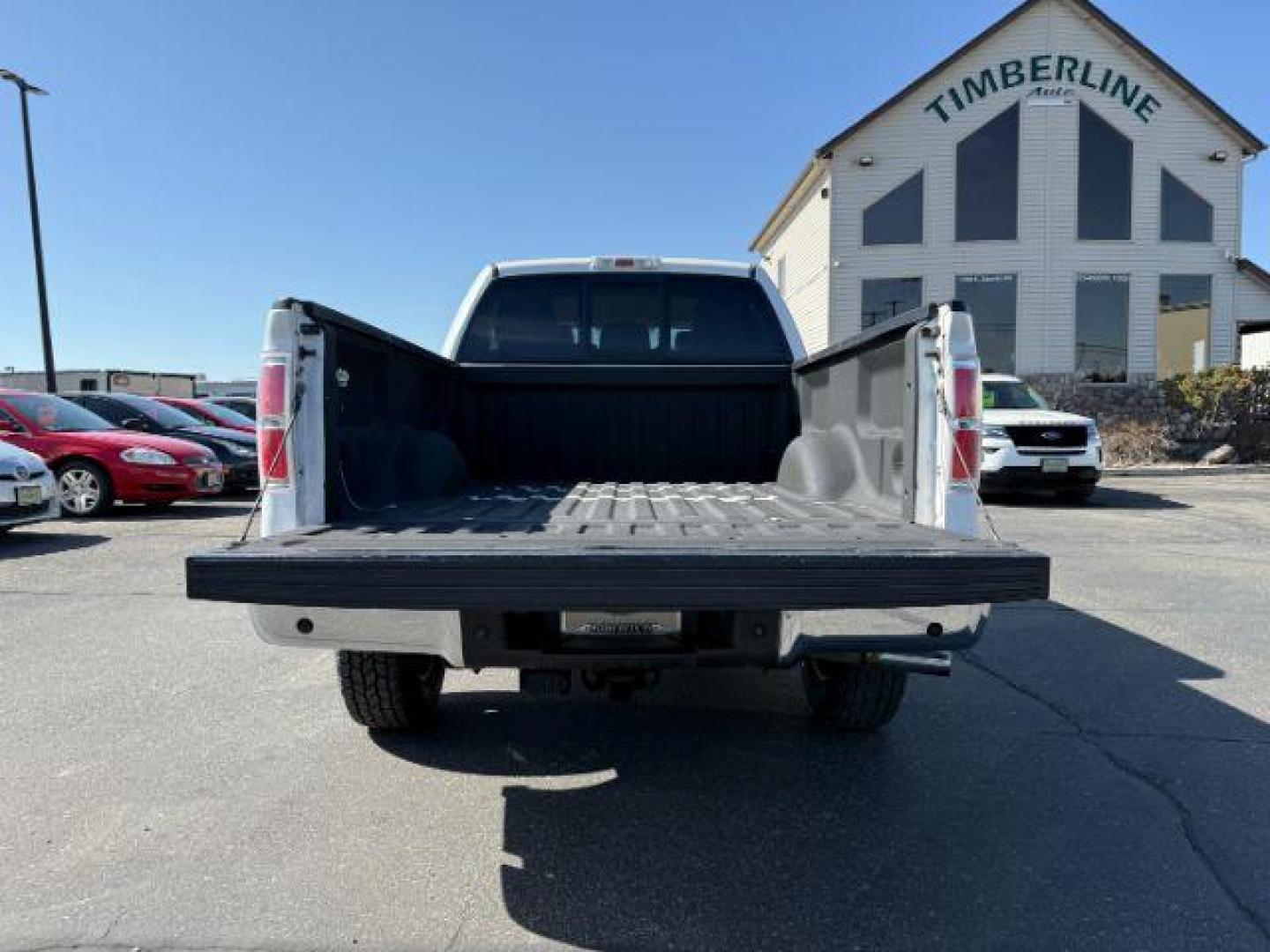 2012 Oxford White /LEATHER FORD F150 LARIAT (1FTFW1ET6CF) with an EcoBoost 3.5L V-6 gasoline direct injection engine, AUTOMATIC transmission, located at 1235 N Woodruff Ave., Idaho Falls, 83401, (208) 523-1053, 43.507172, -112.000488 - At Timberline Auto, finding a great deal on your next vehicle is always easy! Our experienced sales staff's goal is to help find you the right vehicle at the right price! Our knowledgeable finance department has options for almost any credit score. We offer extended service contract options to prote - Photo#5