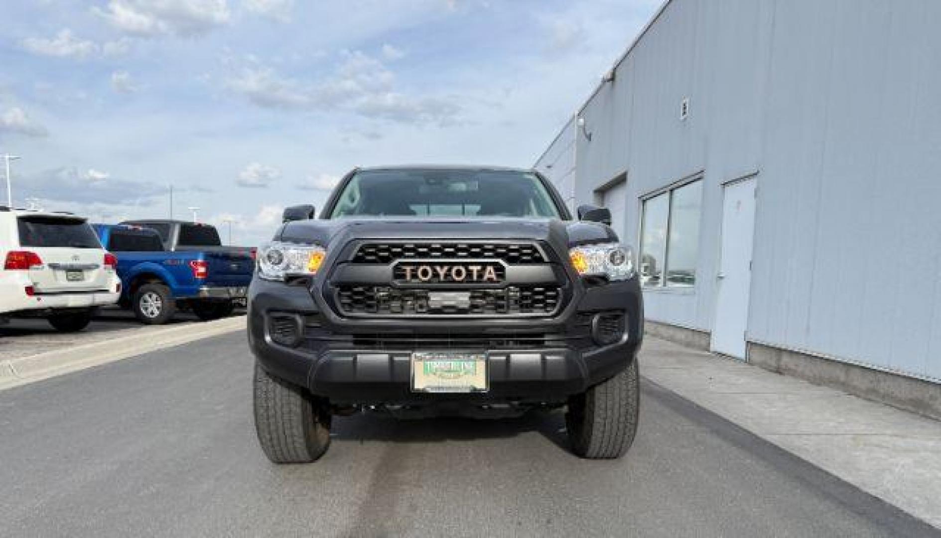 2023 Magnetic Gray Metallic /Black/Gun Metal Toyota Tacoma TRAIL (3TMCZ5AN2PM) with an 3.5L V-6 port/direct injection engine, AUTOMATIC transmission, located at 1235 N Woodruff Ave., Idaho Falls, 83401, (208) 523-1053, 43.507172, -112.000488 - At Timberline Auto, finding a great deal on your next vehicle is always easy! Our experienced sales staff's goal is to help find you the right vehicle at the right price! Our knowledgeable finance department has options for almost any credit score. We offer extended service contract options to prote - Photo#9