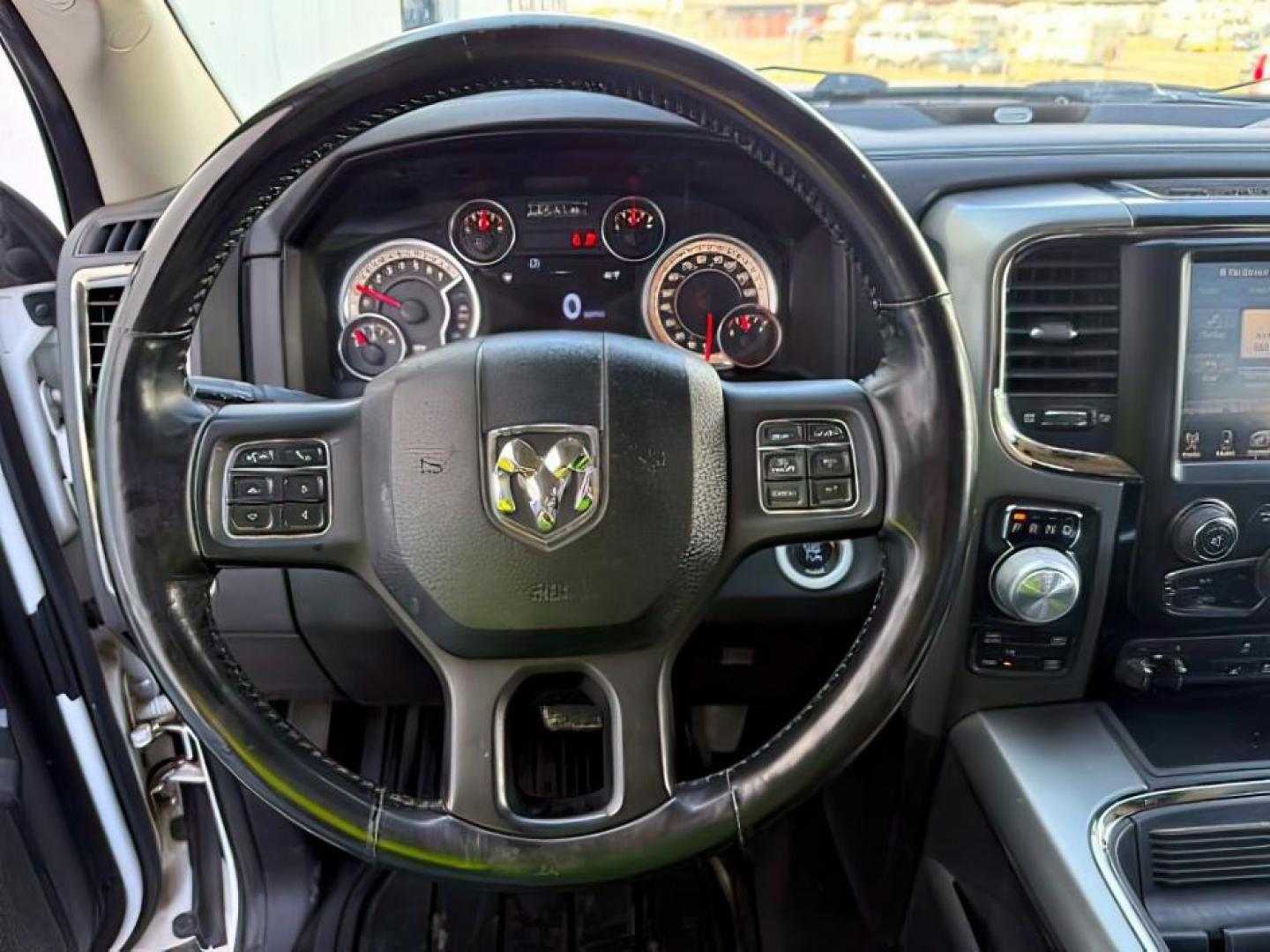 2016 WHITE /LEATHER RAM 1500 LARAMIE (1C6RR7MT9GS) with an 5.7 engine, AUTOMATIC transmission, located at 1235 N Woodruff Ave., Idaho Falls, 83401, (208) 523-1053, 43.507172, -112.000488 - At Timberline Auto, finding a great deal on your next vehicle is always easy! Our experienced sales staff's goal is to help find you the right vehicle at the right price! Our knowledgeable finance department has options for almost any credit score. We offer extended service contract options to prote - Photo#10