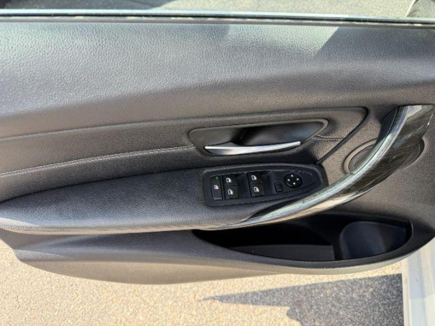 2014 Alpine White /Black BMW 320i xDrive (WBA3C3C51EF) with an 2L I-4 gasoline direct injection engine, AUTOMATIC transmission, located at 1235 N Woodruff Ave., Idaho Falls, 83401, (208) 523-1053, 43.507172, -112.000488 - At Timberline Auto, finding a great deal on your next vehicle is always easy! Our experienced sales staff's goal is to help find you the right vehicle at the right price! Our knowledgeable finance department has options for almost any credit score. We offer extended service contract options to prote - Photo#15