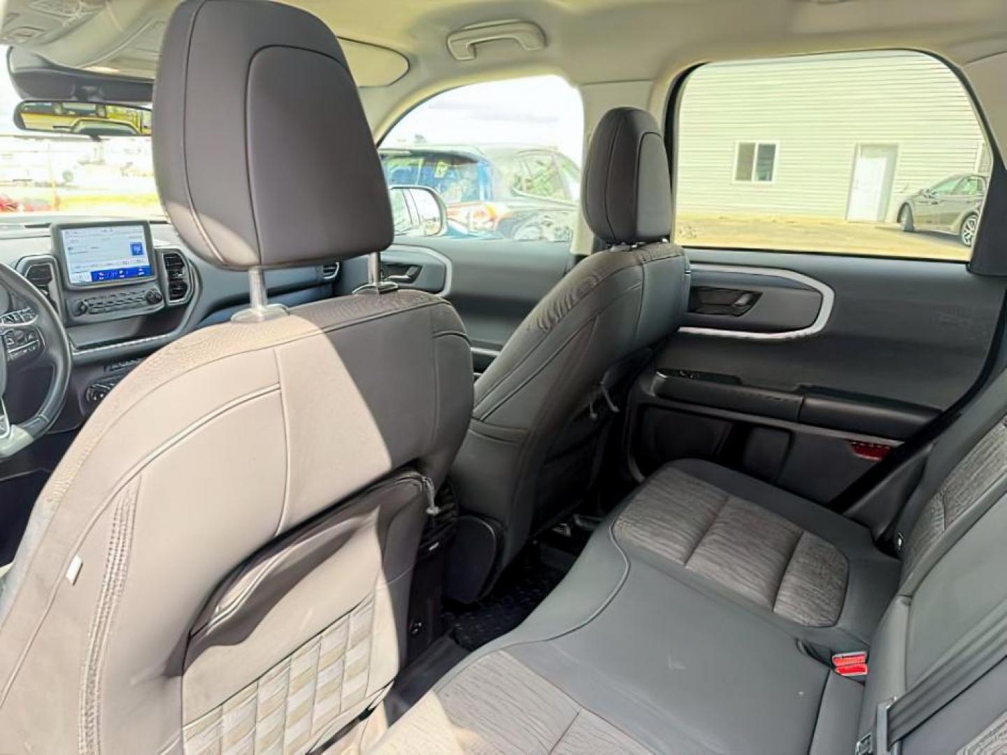 2023 BLUE /Ebony Ford Bronco Sport Big Bend (3FMCR9B64PR) with an EcoBoost 1.5L I-3 port/direct injection engine, AUTOMATIC transmission, located at 1235 N Woodruff Ave., Idaho Falls, 83401, (208) 523-1053, 43.507172, -112.000488 - At Timberline Auto, finding a great deal on your next vehicle is always easy! Our experienced sales staff's goal is to help find you the right vehicle at the right price! Our knowledgeable finance department has options for almost any credit score. We offer extended service contract options to prote - Photo#21