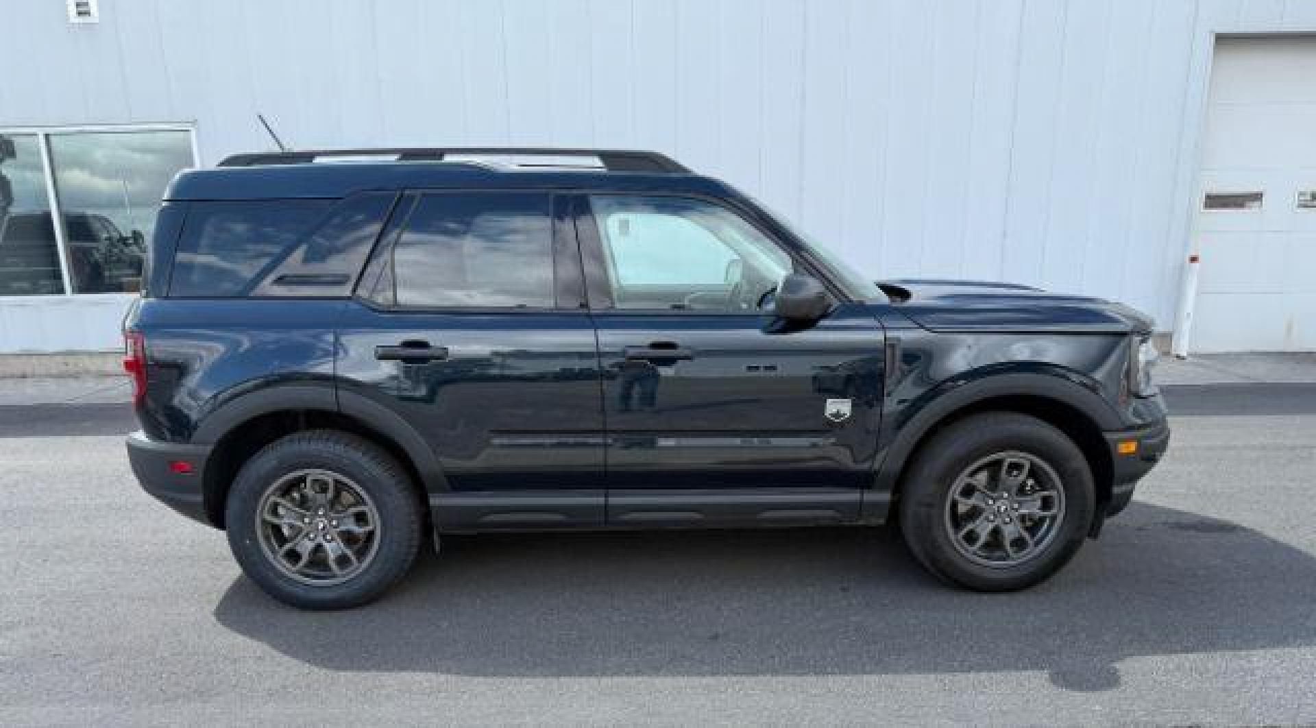 2023 BLUE /Ebony Ford Bronco Sport Big Bend (3FMCR9B64PR) with an EcoBoost 1.5L I-3 port/direct injection engine, AUTOMATIC transmission, located at 1235 N Woodruff Ave., Idaho Falls, 83401, (208) 523-1053, 43.507172, -112.000488 - At Timberline Auto, finding a great deal on your next vehicle is always easy! Our experienced sales staff's goal is to help find you the right vehicle at the right price! Our knowledgeable finance department has options for almost any credit score. We offer extended service contract options to prote - Photo#7