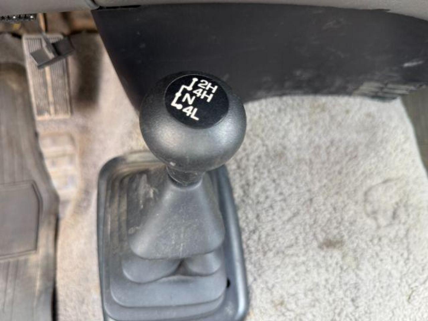 1997 BLUE /XLT Ford F-150 XLT (2FTDX18W1VC) with an 4.6 engine, AUTOMATIC transmission, located at 1235 N Woodruff Ave., Idaho Falls, 83401, (208) 523-1053, 43.507172, -112.000488 - At Timberline Auto, finding a great deal on your next vehicle is always easy! Our experienced sales staff's goal is to help find you the right vehicle at the right price! Our knowledgeable finance department has options for almost any credit score. We offer extended service contract options to prote - Photo#13