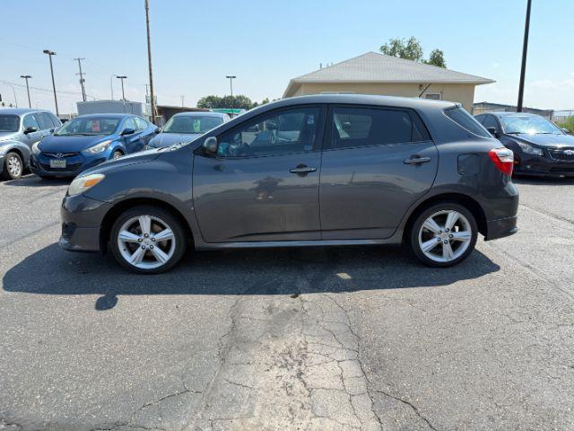 2009 Magnetic Gray Metallic /Dark Charcoal Toyota Matrix S (2T1LE40E49C) with an 2.4L I-4 DOHC engine, AUTOMATIC transmission, located at 1235 N Woodruff Ave., Idaho Falls, 83401, (208) 523-1053, 43.507172, -112.000488 - At Timberline Auto, finding a great deal on your next vehicle is always easy! Our experienced sales staff's goal is to help find you the right vehicle at the right price! Our knowledgeable finance department has options for almost any credit score. We offer extended service contract options to prote - Photo#21