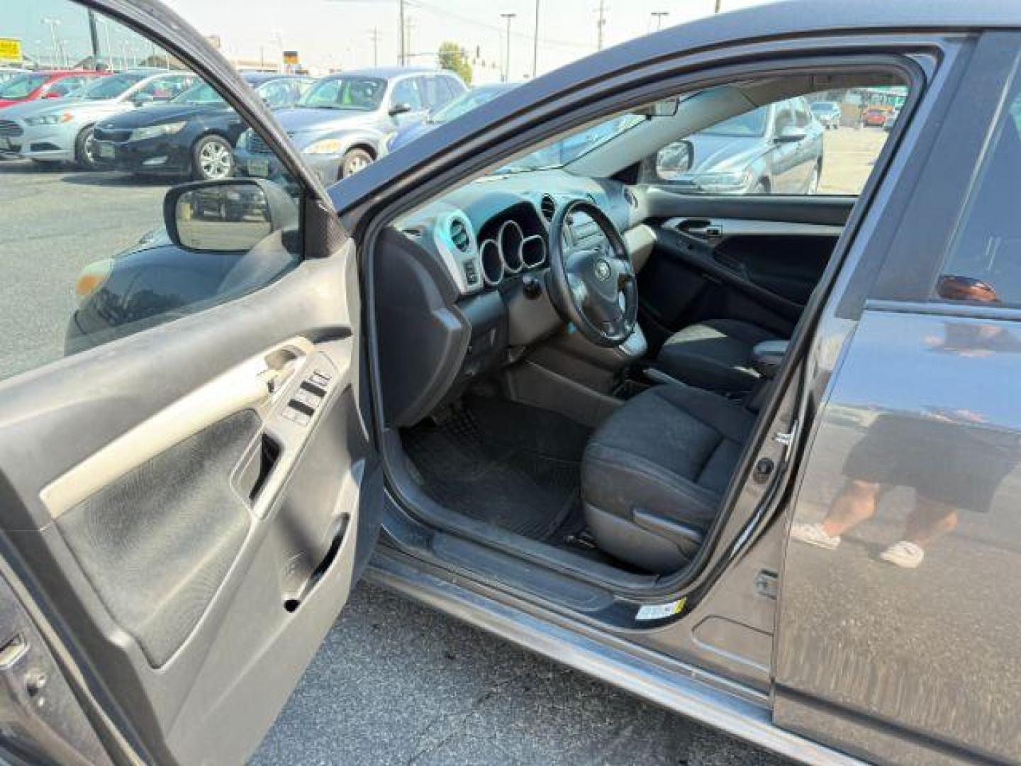 2009 Magnetic Gray Metallic /Dark Charcoal Toyota Matrix (2T1LE40E49C) with an 24L I-4 DOHC engine, Automatic transmission, located at 1175 N Woodruff Ave, Idaho Falls, ID, 83401, 43.506901, -111.999657 - At Timberline Auto, finding a great deal on your next vehicle is always easy! Our experienced sales staff's goal is to help find you the right vehicle at the right price! Our knowledgeable finance department has options for almost any credit score. We offer extended service contract options to prote - Photo#30
