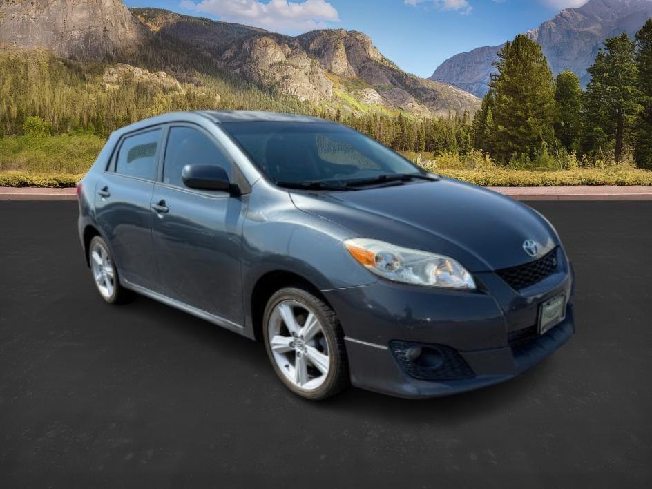 2009 Magnetic Gray Metallic /Dark Charcoal Toyota Matrix S (2T1LE40E49C) with an 2.4L I-4 DOHC engine, AUTOMATIC transmission, located at 1235 N Woodruff Ave., Idaho Falls, 83401, (208) 523-1053, 43.507172, -112.000488 - At Timberline Auto, finding a great deal on your next vehicle is always easy! Our experienced sales staff's goal is to help find you the right vehicle at the right price! Our knowledgeable finance department has options for almost any credit score. We offer extended service contract options to prote - Photo#7