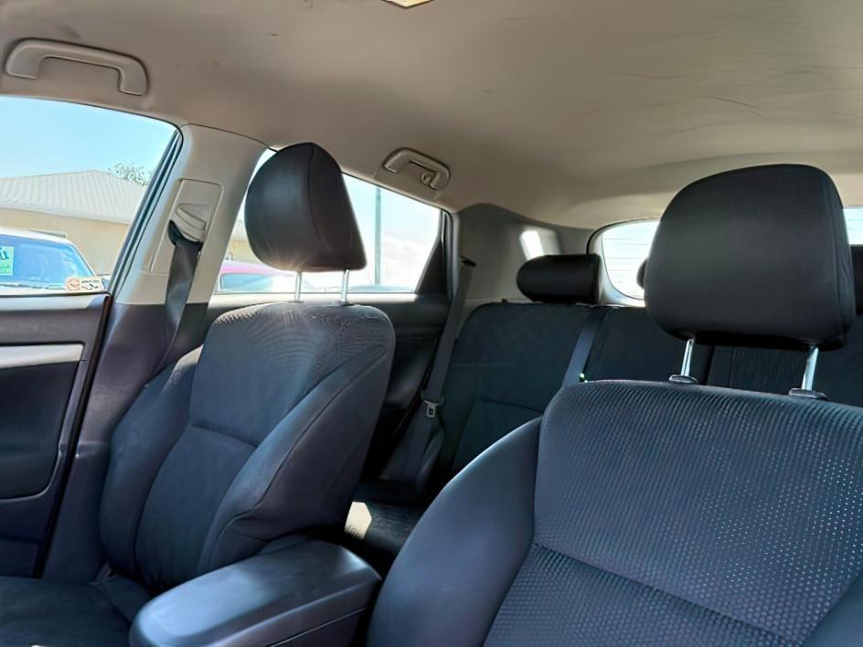 2009 Magnetic Gray Metallic /Dark Charcoal Toyota Matrix S (2T1LE40E49C) with an 2.4L I-4 DOHC engine, AUTOMATIC transmission, located at 1235 N Woodruff Ave., Idaho Falls, 83401, (208) 523-1053, 43.507172, -112.000488 - At Timberline Auto, finding a great deal on your next vehicle is always easy! Our experienced sales staff's goal is to help find you the right vehicle at the right price! Our knowledgeable finance department has options for almost any credit score. We offer extended service contract options to prote - Photo#15