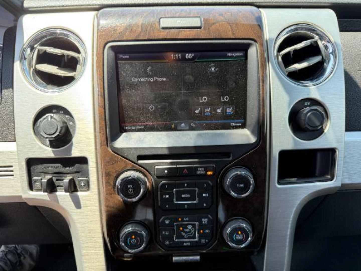 2014 BLACK /LEATHER FORD F150 PLATINUM (1FTFW1ETDEF) with an 3.5 engine, AUTOMATIC transmission, located at 1235 N Woodruff Ave., Idaho Falls, 83401, (208) 523-1053, 43.507172, -112.000488 - At Timberline Auto, finding a great deal on your next vehicle is always easy! Our experienced sales staff's goal is to help find you the right vehicle at the right price! Our knowledgeable finance department has options for almost any credit score. We offer extended service contract options to prote - Photo#35