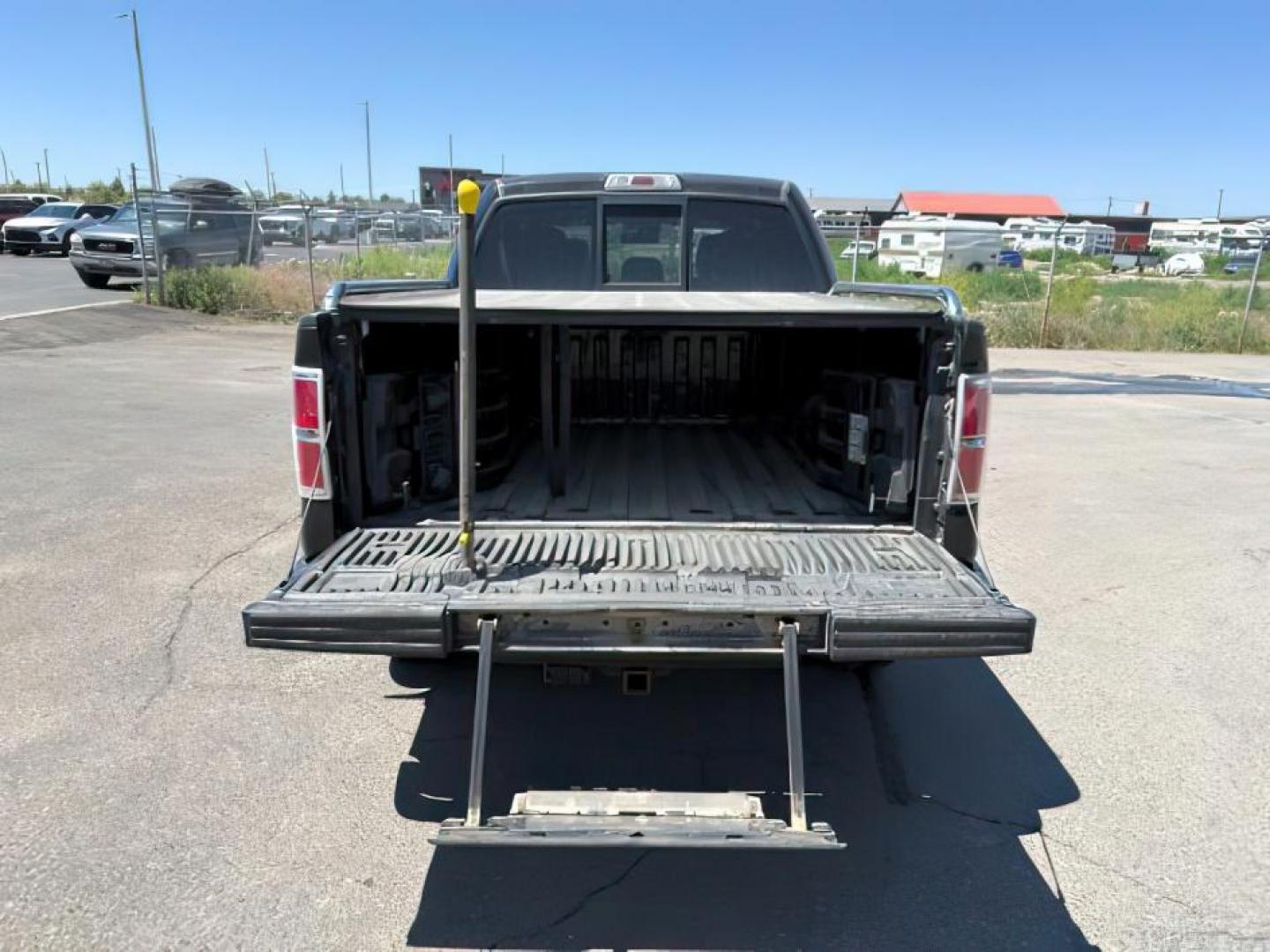 2014 BLACK /LEATHER FORD F150 PLATINUM (1FTFW1ETDEF) with an 3.5 engine, AUTOMATIC transmission, located at 1235 N Woodruff Ave., Idaho Falls, 83401, (208) 523-1053, 43.507172, -112.000488 - At Timberline Auto, finding a great deal on your next vehicle is always easy! Our experienced sales staff's goal is to help find you the right vehicle at the right price! Our knowledgeable finance department has options for almost any credit score. We offer extended service contract options to prote - Photo#4