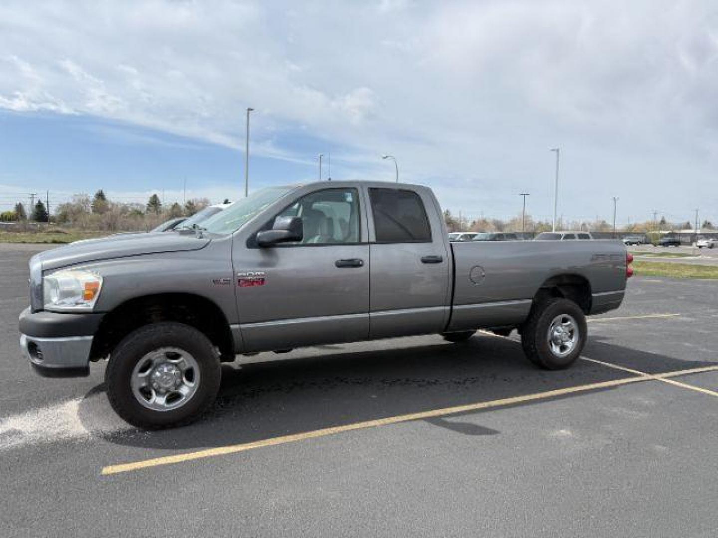 2009 GRAY /Medium Slate Gray Dodge Ram 2500 ST (3D7KS28T19G) with an HEMI Magnum 5.7L V-8 variable valve control engine, AUTOMATIC transmission, located at 1235 N Woodruff Ave., Idaho Falls, 83401, (208) 523-1053, 43.507172, -112.000488 - At Timberline Auto, finding a great deal on your next vehicle is always easy! Our experienced sales staff's goal is to help find you the right vehicle at the right price! Our knowledgeable finance department has options for almost any credit score. We offer extended service contract options to prote - Photo#0