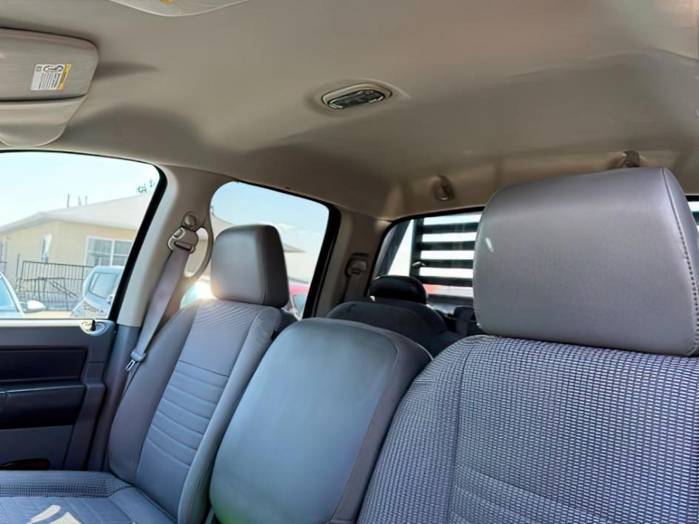 2009 GRAY /Medium Slate Gray Dodge Ram 2500 (3D7KS28T19G) with an HEMI Magnum 57L V-8 variable valve control engine, Automatic transmission, located at 1175 N Woodruff Ave, Idaho Falls, ID, 83401, 43.506901, -111.999657 - At Timberline Auto, finding a great deal on your next vehicle is always easy! Our experienced sales staff's goal is to help find you the right vehicle at the right price! Our knowledgeable finance department has options for almost any credit score. We offer extended service contract options to prote - Photo#15