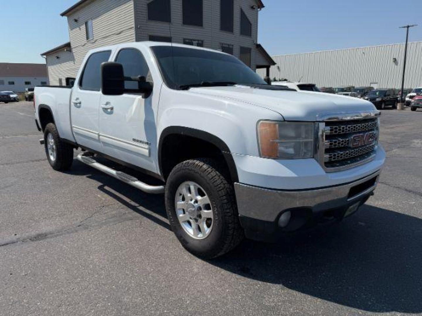 2012 Summit White /Ebony GMC Sierra 2500HD (1GT121E81CF) with an Duramax 66L V-8 diesel direct injection engine, Automatic transmission, located at 1175 N Woodruff Ave, Idaho Falls, ID, 83401, 43.506901, -111.999657 - At Timberline Auto, finding a great deal on your next vehicle is always easy! Our experienced sales staff's goal is to help find you the right vehicle at the right price! Our knowledgeable finance department has options for almost any credit score. We offer extended service contract options to prote - Photo#28