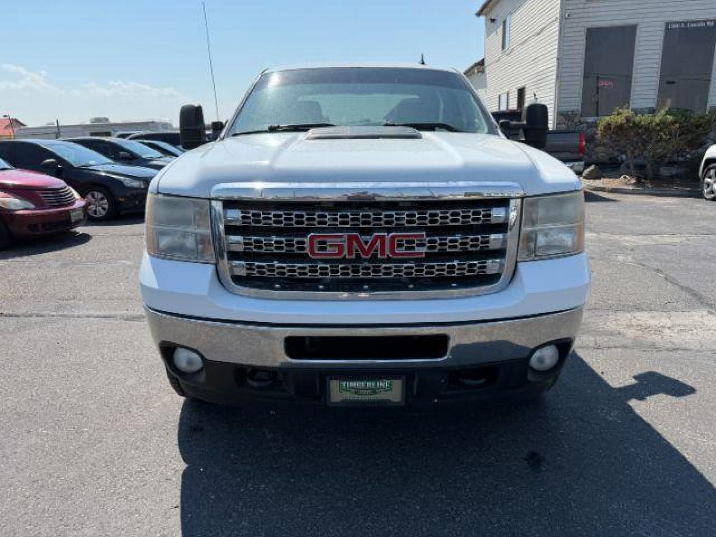 2012 Summit White /Ebony GMC Sierra 2500HD (1GT121E81CF) with an Duramax 66L V-8 diesel direct injection engine, Automatic transmission, located at 1175 N Woodruff Ave, Idaho Falls, ID, 83401, 43.506901, -111.999657 - At Timberline Auto, finding a great deal on your next vehicle is always easy! Our experienced sales staff's goal is to help find you the right vehicle at the right price! Our knowledgeable finance department has options for almost any credit score. We offer extended service contract options to prote - Photo#29