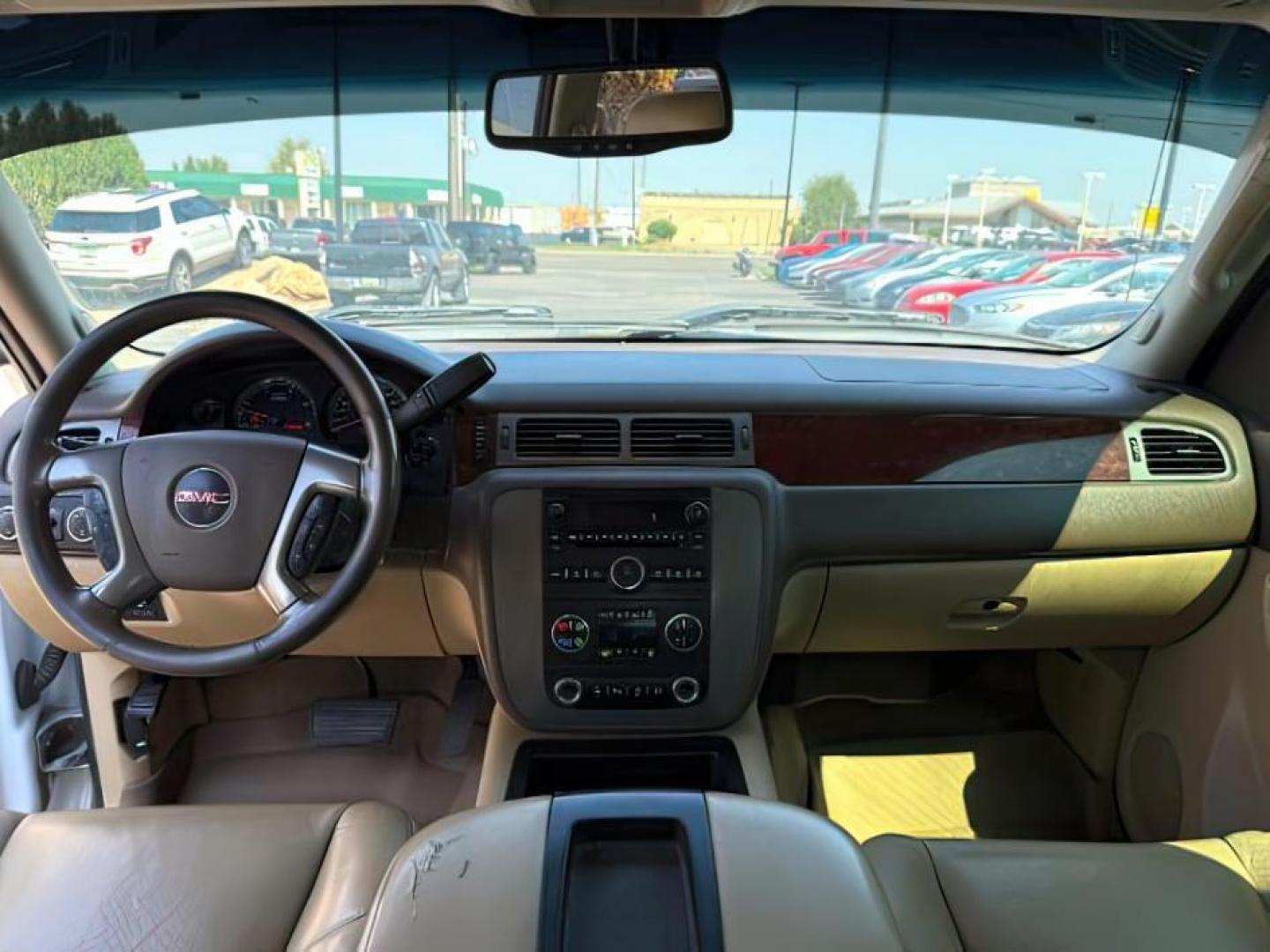 2012 Summit White /Ebony GMC Sierra 2500HD (1GT121E81CF) with an Duramax 66L V-8 diesel direct injection engine, Automatic transmission, located at 1175 N Woodruff Ave, Idaho Falls, ID, 83401, 43.506901, -111.999657 - At Timberline Auto, finding a great deal on your next vehicle is always easy! Our experienced sales staff's goal is to help find you the right vehicle at the right price! Our knowledgeable finance department has options for almost any credit score. We offer extended service contract options to prote - Photo#18