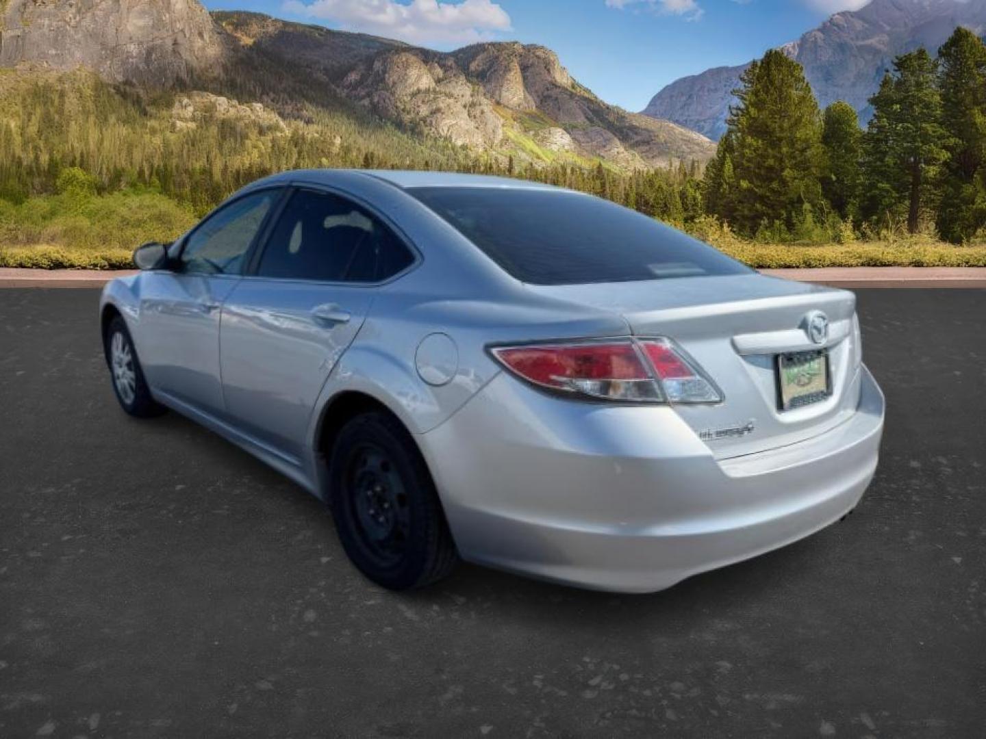 2013 Ingot Silver /Black Mazda Mazda6 (1YVHZ8BH6D5) with an 25L I-4 DOHC engine, Automatic transmission, located at 1175 N Woodruff Ave, Idaho Falls, ID, 83401, 43.506901, -111.999657 - At Timberline Auto, finding a great deal on your next vehicle is always easy! Our experienced sales staff's goal is to help find you the right vehicle at the right price! Our knowledgeable finance department has options for almost any credit score. We offer extended service contract options to prote - Photo#2