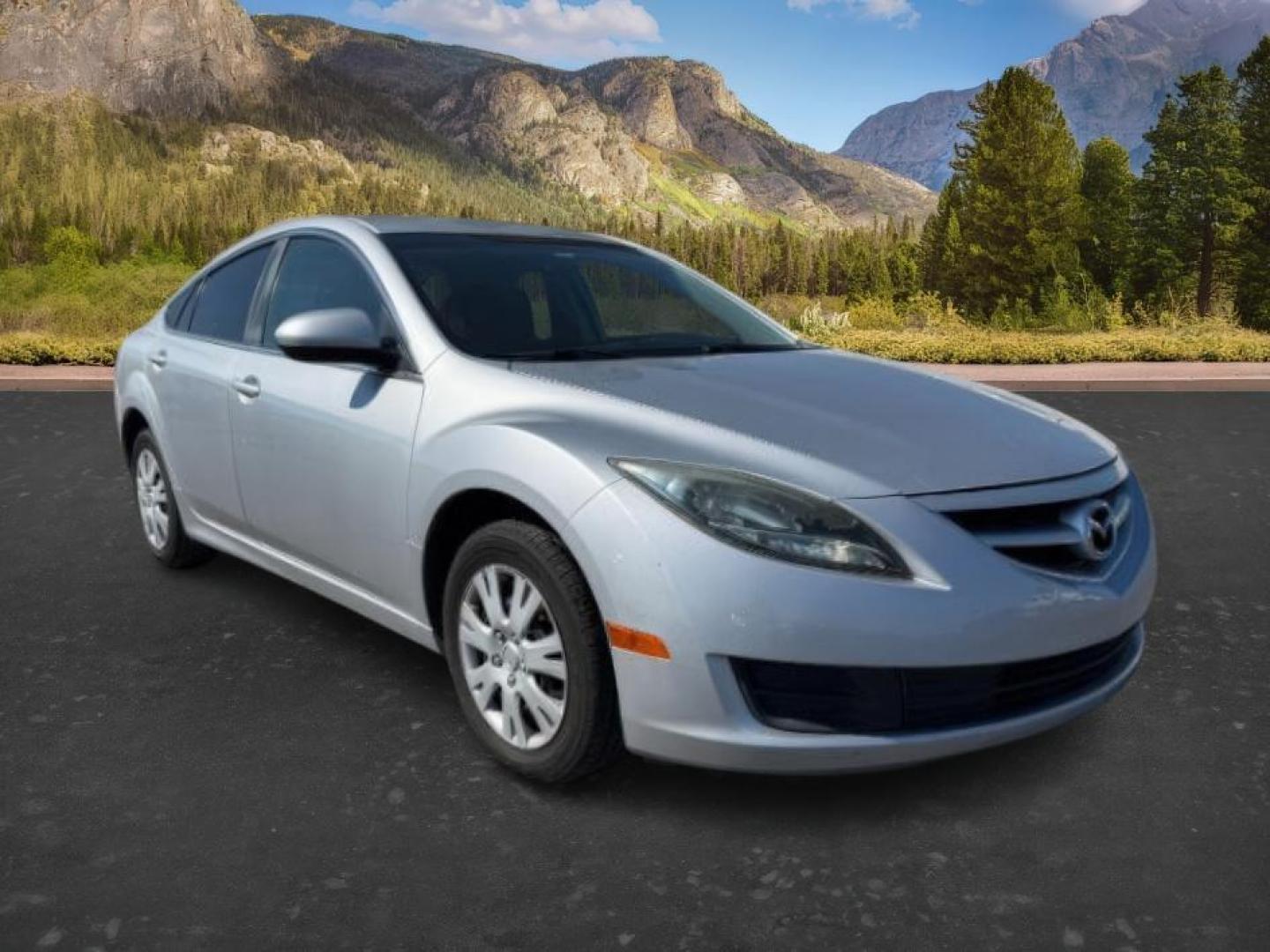 2013 Ingot Silver /Black Mazda Mazda6 (1YVHZ8BH6D5) with an 25L I-4 DOHC engine, Automatic transmission, located at 1175 N Woodruff Ave, Idaho Falls, ID, 83401, 43.506901, -111.999657 - At Timberline Auto, finding a great deal on your next vehicle is always easy! Our experienced sales staff's goal is to help find you the right vehicle at the right price! Our knowledgeable finance department has options for almost any credit score. We offer extended service contract options to prote - Photo#6