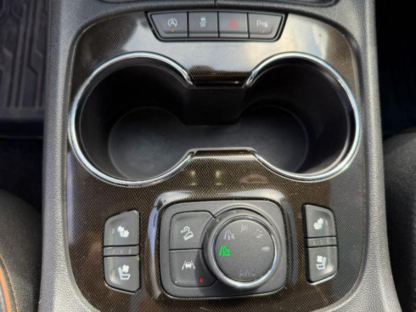 2021 BLACK /Jet Black GMC Acadia AWD AT4 (1GKKNLLS6MZ) with an 3.6L V-6 gasoline direct injection engine, AUTOMATIC transmission, located at 1235 N Woodruff Ave., Idaho Falls, 83401, (208) 523-1053, 43.507172, -112.000488 - At Timberline Auto, finding a great deal on your next vehicle is always easy! Our experienced sales staff's goal is to help find you the right vehicle at the right price! Our knowledgeable finance department has options for almost any credit score. We offer extended service contract options to prote - Photo#17