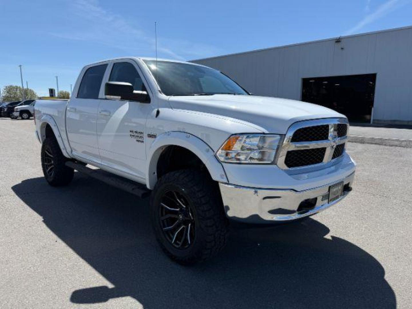 2022 WHITE /CLOTH RAM 1500 SLT (1C6RR7LT7NS) with an 5.7 engine, AUTOMATIC transmission, located at 1235 N Woodruff Ave., Idaho Falls, 83401, (208) 523-1053, 43.507172, -112.000488 - At Timberline Auto, finding a great deal on your next vehicle is always easy! Our experienced sales staff's goal is to help find you the right vehicle at the right price! Our knowledgeable finance department has options for almost any credit score. We offer extended service contract options to prote - Photo#7