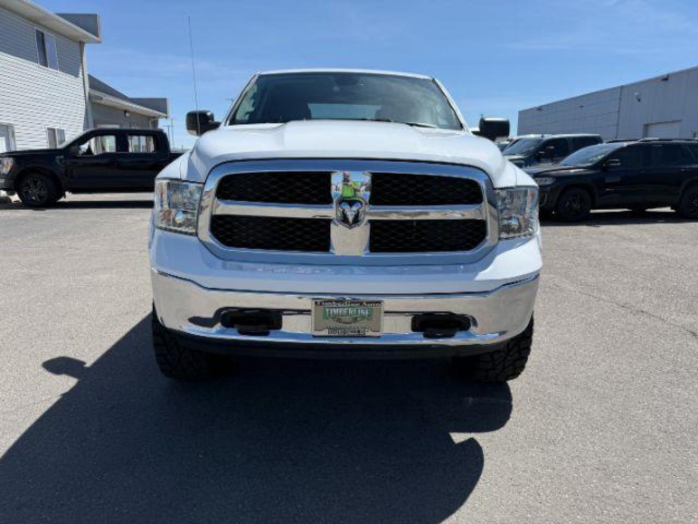 2022 WHITE /CLOTH RAM 1500 SLT (1C6RR7LT7NS) with an 5.7 engine, AUTOMATIC transmission, located at 1235 N Woodruff Ave., Idaho Falls, 83401, (208) 523-1053, 43.507172, -112.000488 - At Timberline Auto, finding a great deal on your next vehicle is always easy! Our experienced sales staff's goal is to help find you the right vehicle at the right price! Our knowledgeable finance department has options for almost any credit score. We offer extended service contract options to prote - Photo#8