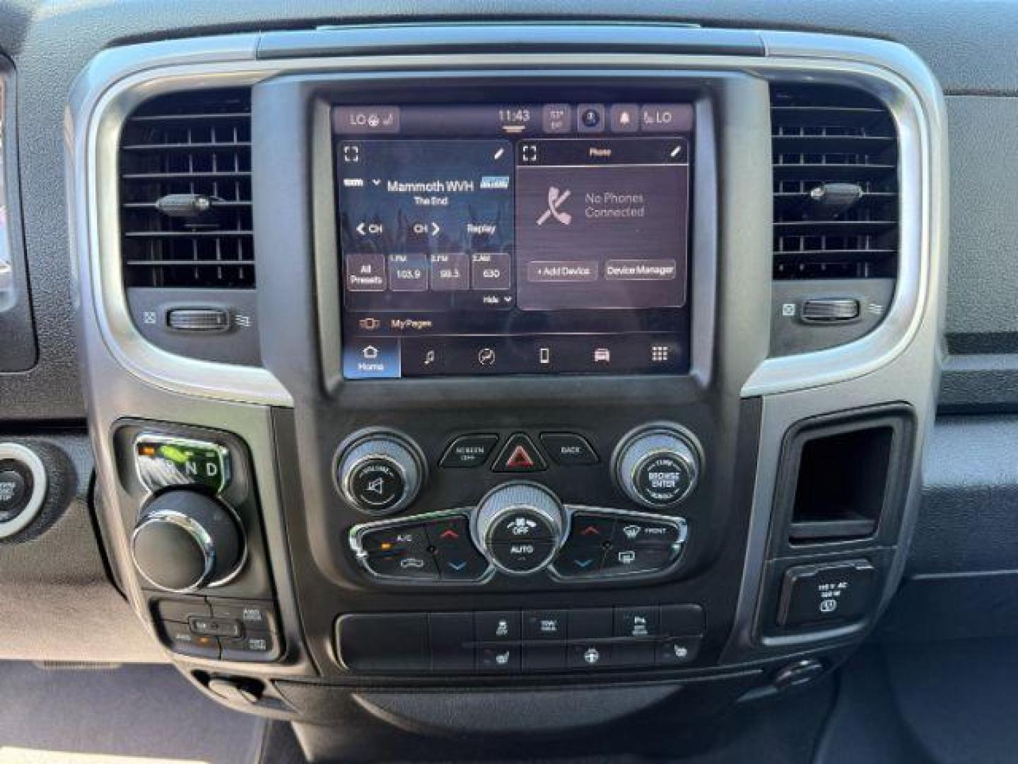 2022 WHITE /CLOTH RAM 1500 SLT (1C6RR7LT7NS) with an 5.7 engine, AUTOMATIC transmission, located at 1235 N Woodruff Ave., Idaho Falls, 83401, (208) 523-1053, 43.507172, -112.000488 - At Timberline Auto, finding a great deal on your next vehicle is always easy! Our experienced sales staff's goal is to help find you the right vehicle at the right price! Our knowledgeable finance department has options for almost any credit score. We offer extended service contract options to prote - Photo#13
