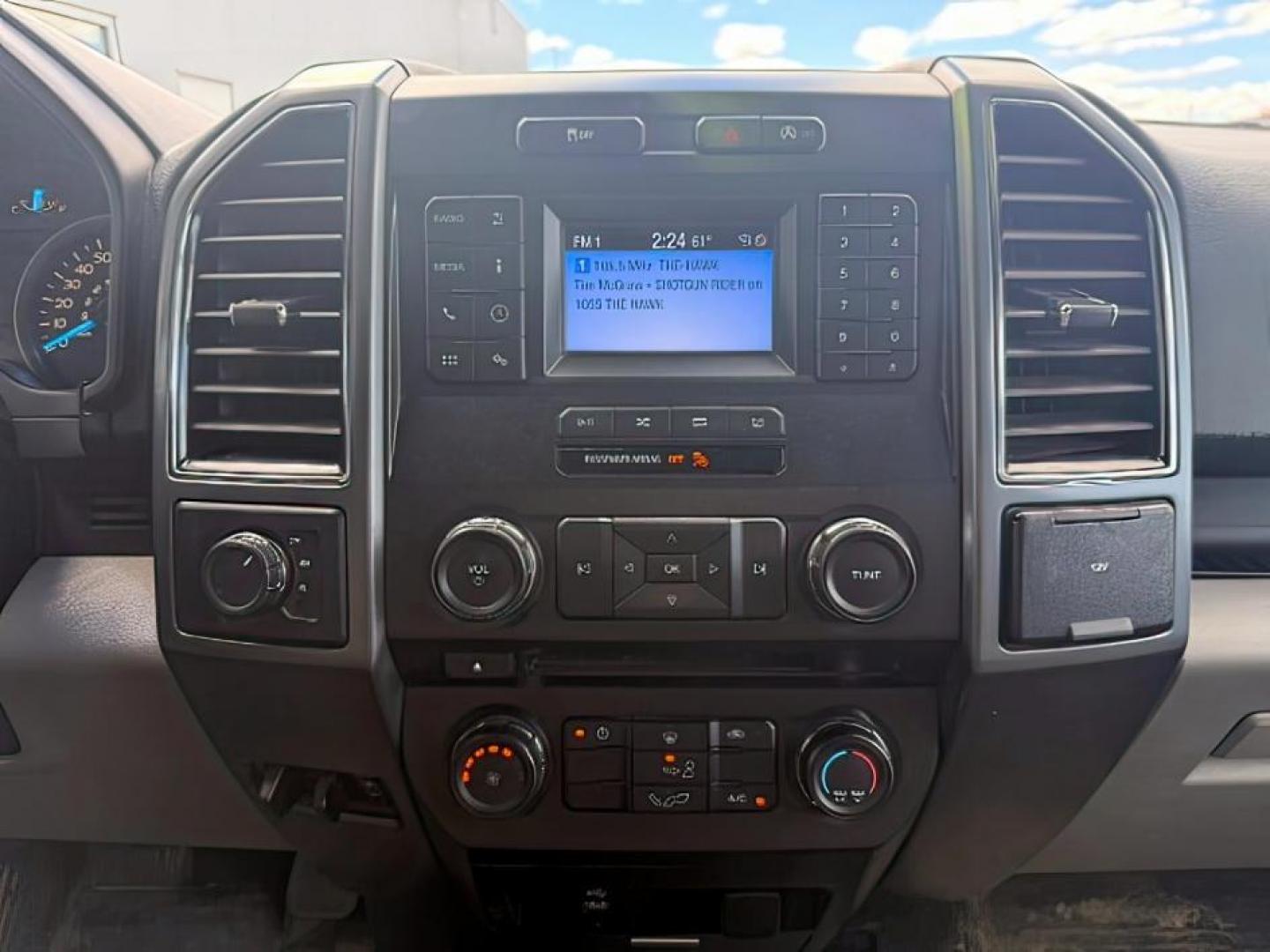2018 Lightning Blue /Medium Earth Gray Ford F-150 (1FTFW1EG7JF) with an EcoBoost 35L V-6 portdirect injection engine, Automatic transmission, located at 1175 N Woodruff Ave, Idaho Falls, ID, 83401, 43.506901, -111.999657 - At Timberline Auto, finding a great deal on your next vehicle is always easy! Our experienced sales staff's goal is to help find you the right vehicle at the right price! Our knowledgeable finance department has options for almost any credit score. We offer extended service contract options to prote - Photo#15