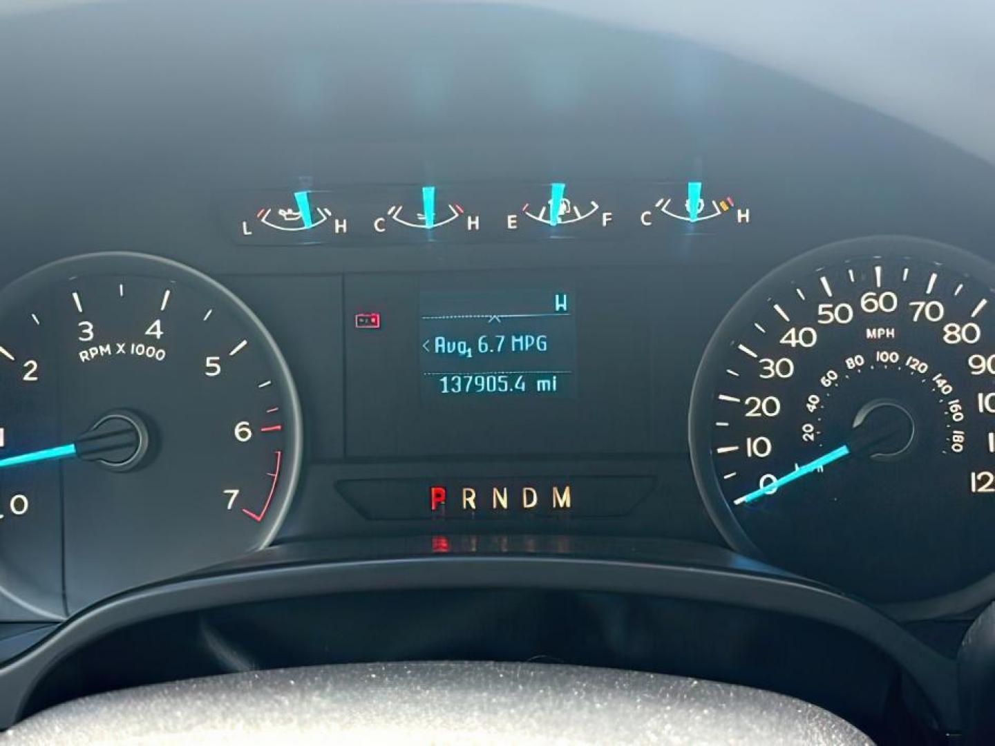 2018 Lightning Blue /Medium Earth Gray Ford F-150 (1FTFW1EG7JF) with an EcoBoost 35L V-6 portdirect injection engine, Automatic transmission, located at 1175 N Woodruff Ave, Idaho Falls, ID, 83401, 43.506901, -111.999657 - At Timberline Auto, finding a great deal on your next vehicle is always easy! Our experienced sales staff's goal is to help find you the right vehicle at the right price! Our knowledgeable finance department has options for almost any credit score. We offer extended service contract options to prote - Photo#17