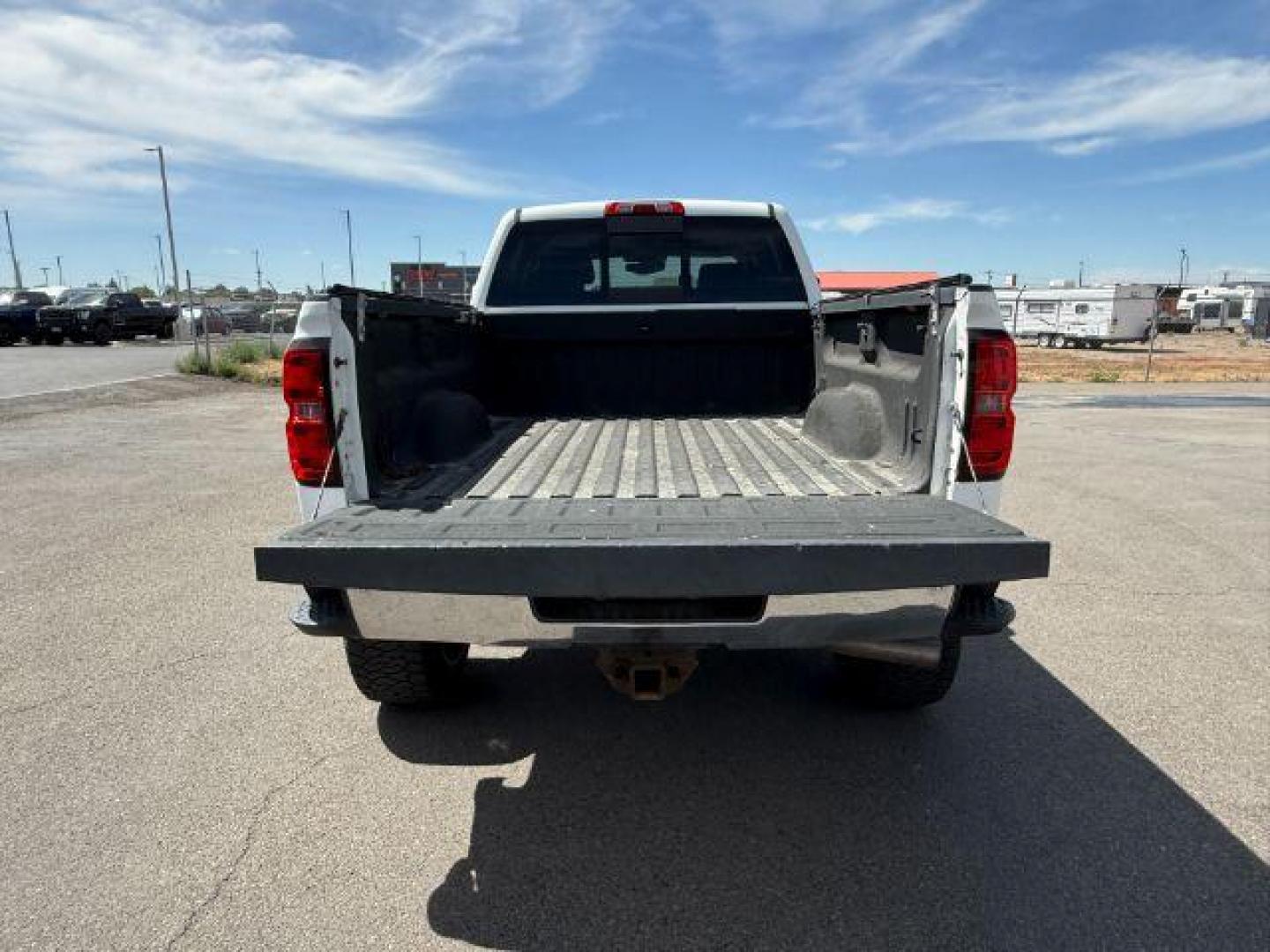 2015 Summit White /Cocoa/Dune Chevrolet Silverado 2500HD (1GC1KWE82FF) with an 66 engine, Automatic transmission, located at 1175 N Woodruff Ave, Idaho Falls, ID, 83401, 43.506901, -111.999657 - At Timberline Auto, finding a great deal on your next vehicle is always easy! Our experienced sales staff's goal is to help find you the right vehicle at the right price! Our knowledgeable finance department has options for almost any credit score. We offer extended service contract options to prote - Photo#22
