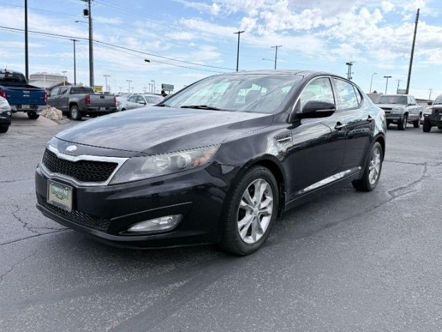 2013 BLACK /Gray KIA Optima (5XXGN4A73DG) with an 24L I-4 gasoline direct injection engine, Automatic transmission, located at 1175 N Woodruff Ave, Idaho Falls, ID, 83401, 43.506901, -111.999657 - At Timberline Auto, finding a great deal on your next vehicle is always easy! Our experienced sales staff goal is to help find you the right vehicle at the right price! Our knowledgeable finance department has options for almost any credit score. We offer extended service contract options to prot- Photo#27