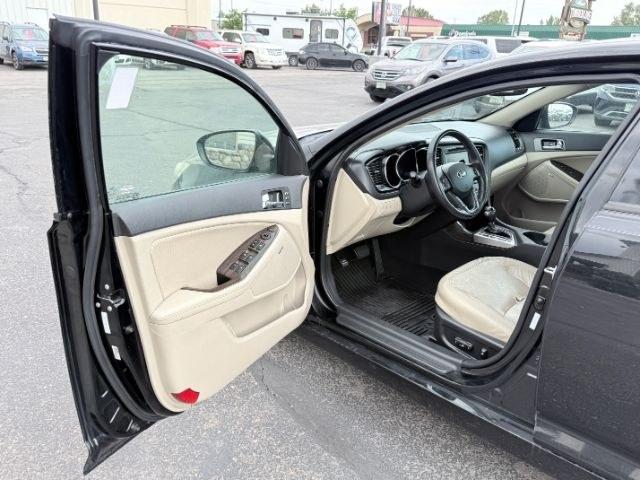 2013 BLACK /Gray KIA Optima (5XXGN4A73DG) with an 24L I-4 gasoline direct injection engine, Automatic transmission, located at 1175 N Woodruff Ave, Idaho Falls, ID, 83401, 43.506901, -111.999657 - At Timberline Auto, finding a great deal on your next vehicle is always easy! Our experienced sales staff goal is to help find you the right vehicle at the right price! Our knowledgeable finance department has options for almost any credit score. We offer extended service contract options to prot- Photo#36