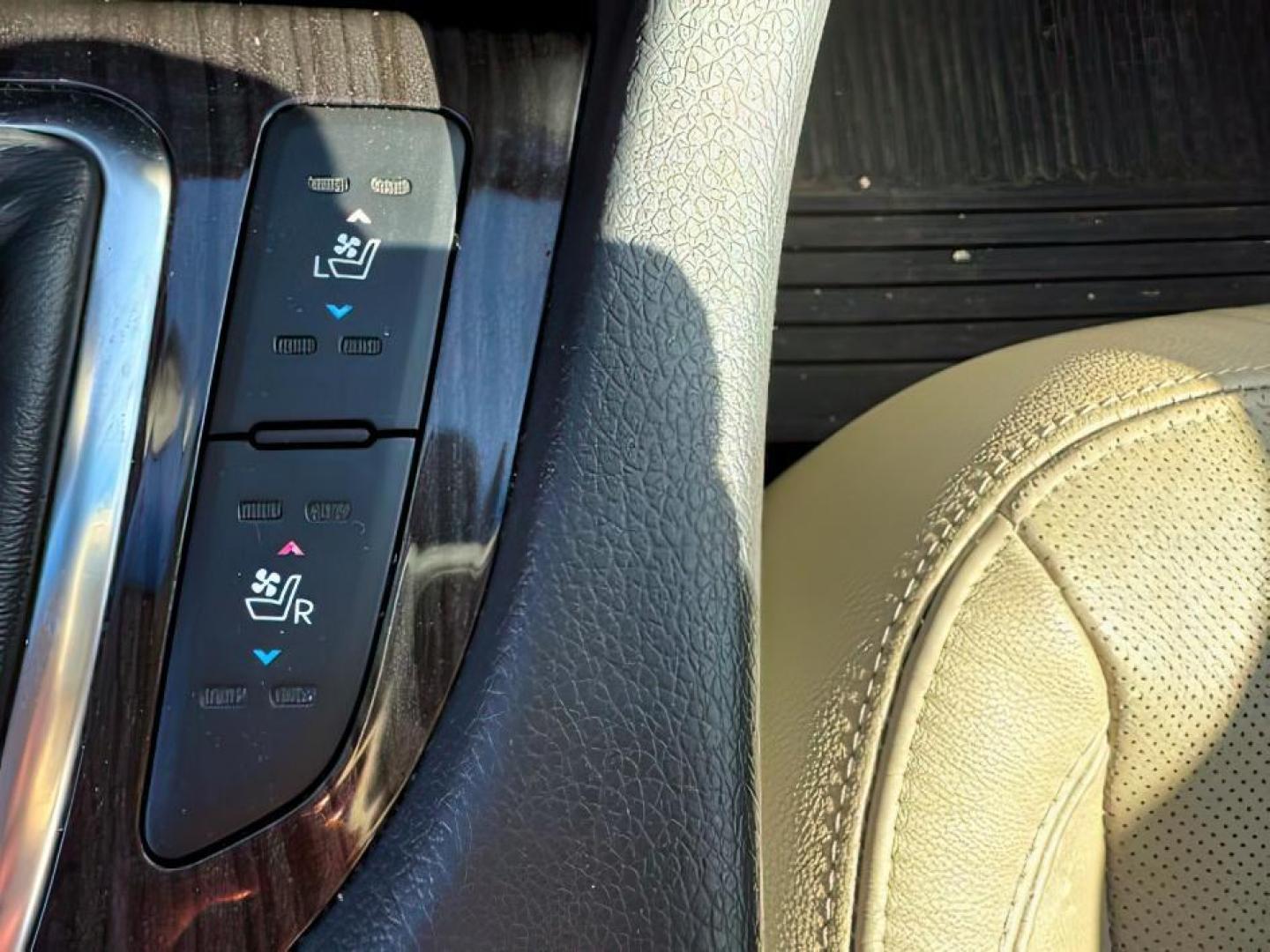 2013 BLACK /Beige KIA Optima (5XXGN4A73DG) with an 24L I-4 gasoline direct injection engine, Automatic transmission, located at 1175 N Woodruff Ave, Idaho Falls, ID, 83401, 43.506901, -111.999657 - At Timberline Auto, finding a great deal on your next vehicle is always easy! Our experienced sales staff's goal is to help find you the right vehicle at the right price! Our knowledgeable finance department has options for almost any credit score. We offer extended service contract options to prote - Photo#15